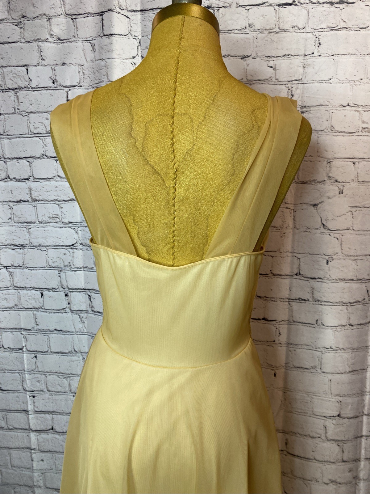 Vintage 50’s Vanity Fair Nightgown Double Nylon Tricot Beige Nude Lace 32