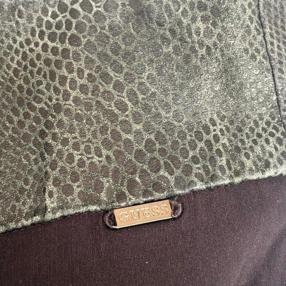 90’s vintage rare GUESS BLACK LOW RISE SNAKE PRINT LEATHER TRIM PANTS SZ. 28-29″