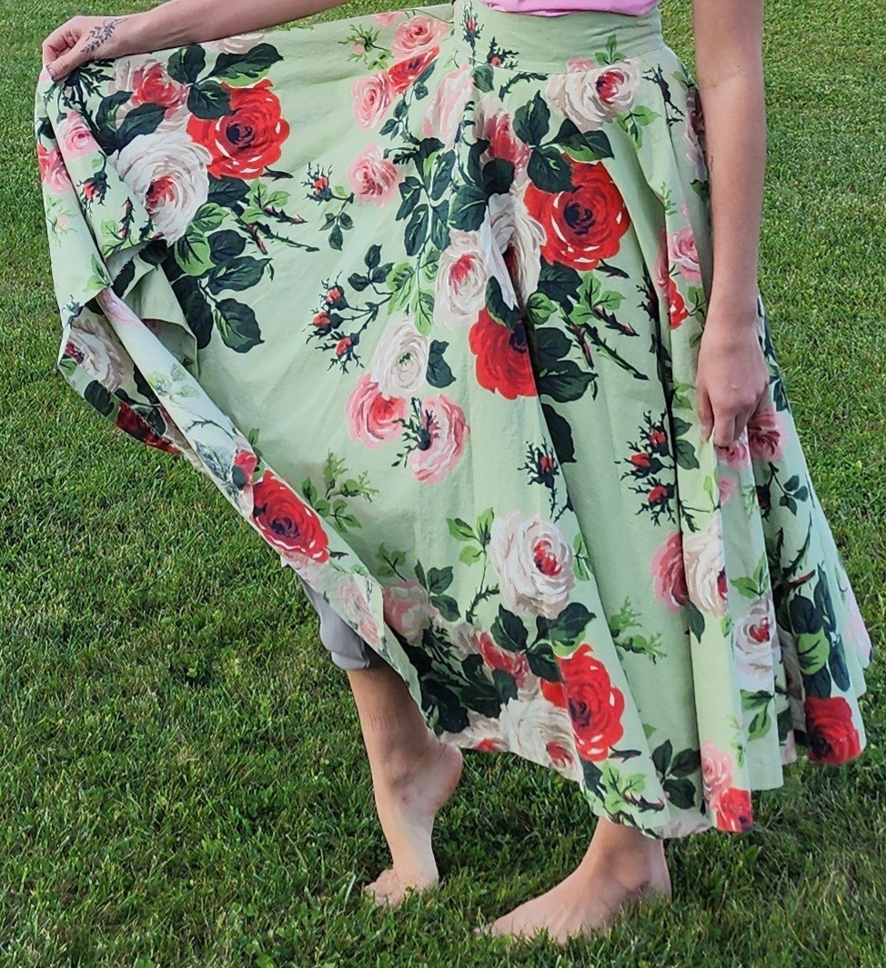 Vintage Handmade Circle Skirt Roses Light Sage Green Size Small 5/6 Dance Swing