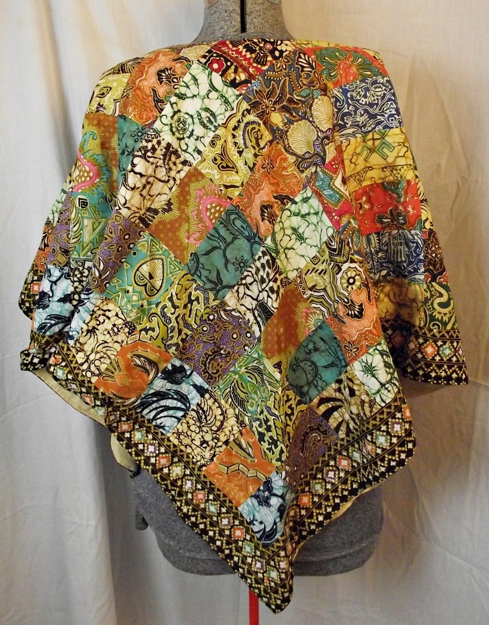 BOHO MOD Vtg 1960s Hippie Poncho Patchwork Batik Lee Lee’s Fashions