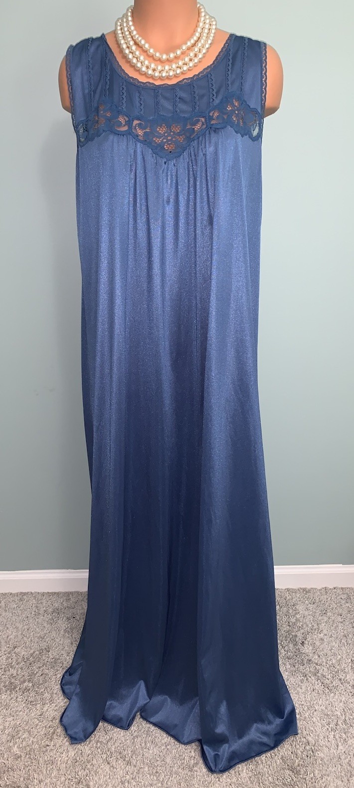 Vtg Gossard 100% Nylon Nightgown Full Slip Long L / XL USA ILGWU