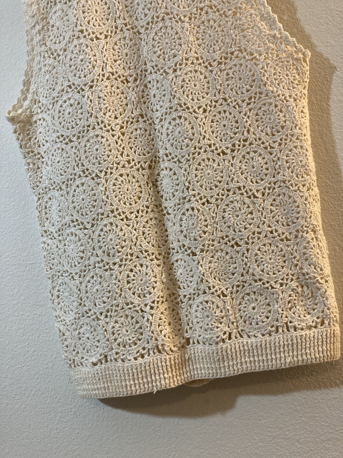 Vintage 90’s Crochet Knit Sweater Vest Outback Red Size S