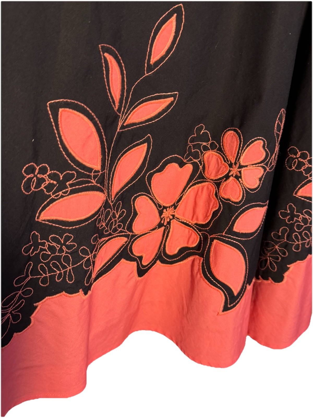 Vintage Chelsea Studio Exclusive Of Decorations Black/Coral Cotton Skirt, Sz 16W