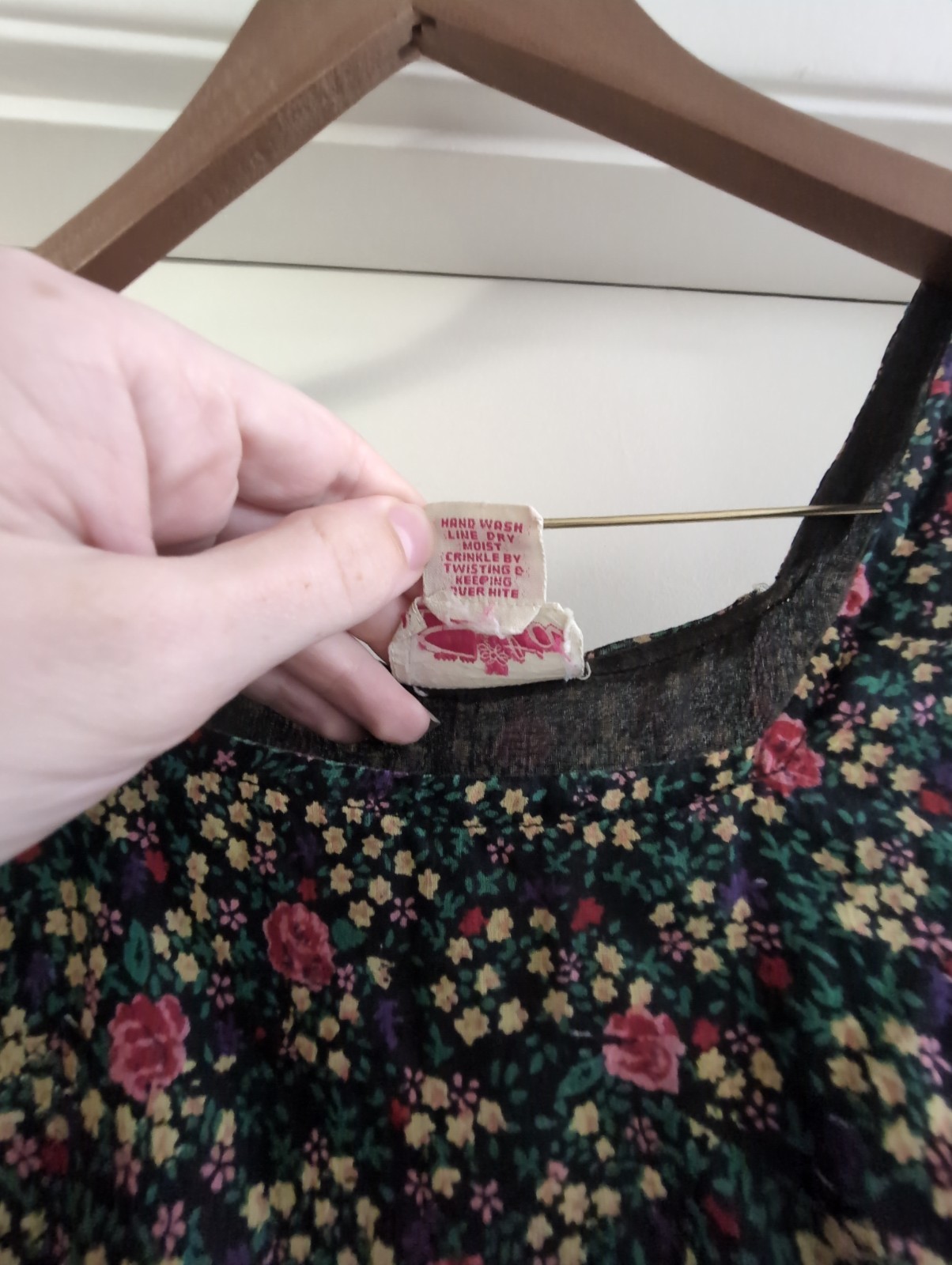 Sita Vintage Dress M Roses Floral Black Cottagecore Homemaker Prarie Maxi