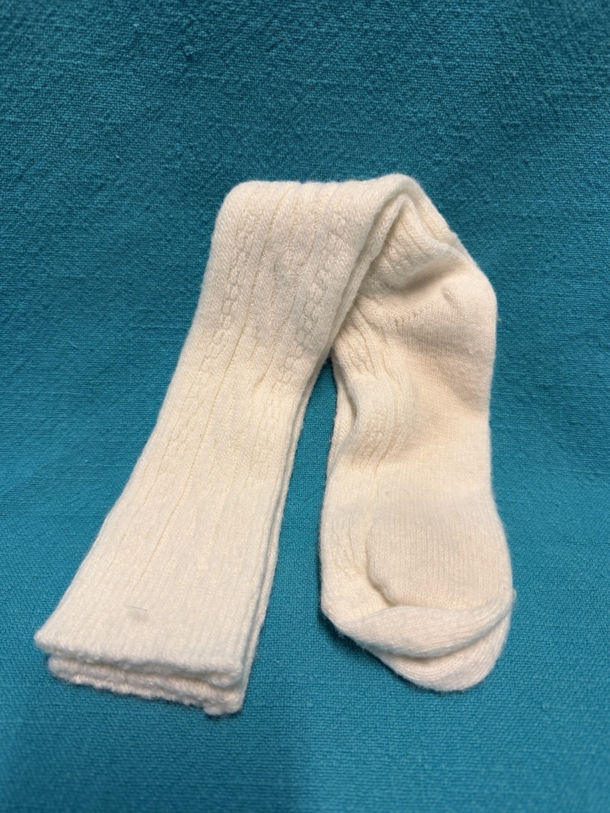 VTG Socks Hosiery 1990’s Cable Knit 7-9 19″ Stockings School Girl White Womens.