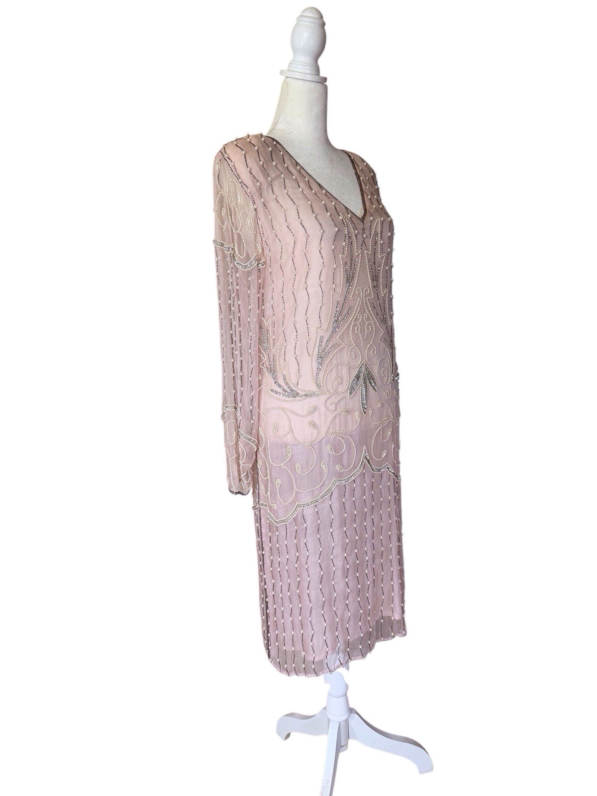 Vintage Jasmine by KVM 100 % silk pearl Beaded & sequined Blush Pink Dress sz M