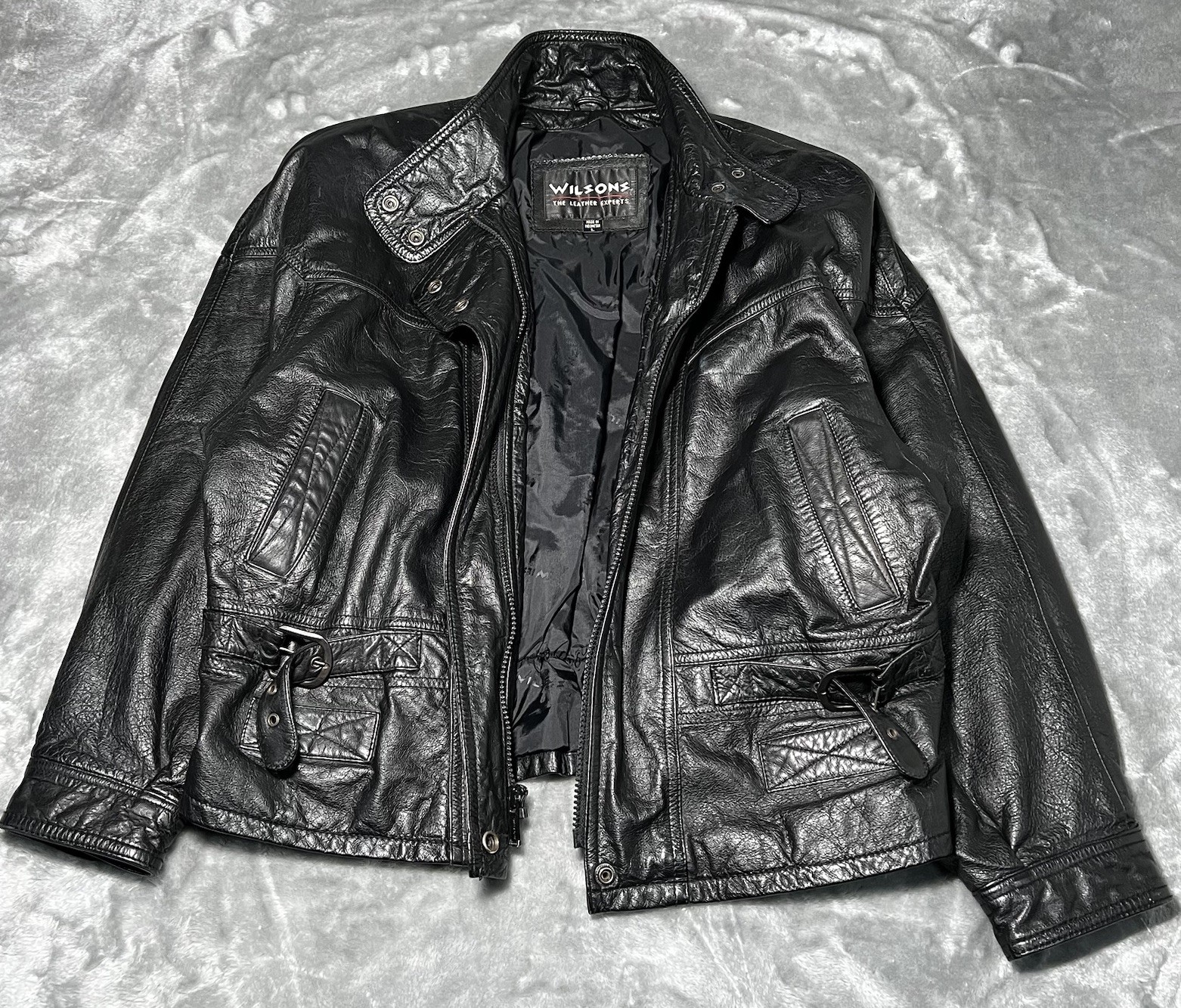 Wilsons Jacket Women Size Large Leather Motorcycle Biker Padded Shoulders Crop
