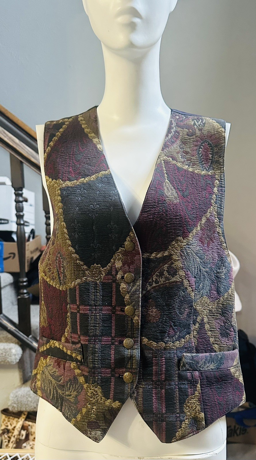 Vtg English Old Money Tapestry Patched Tassel Motif Button Vest Equestrain Sz L