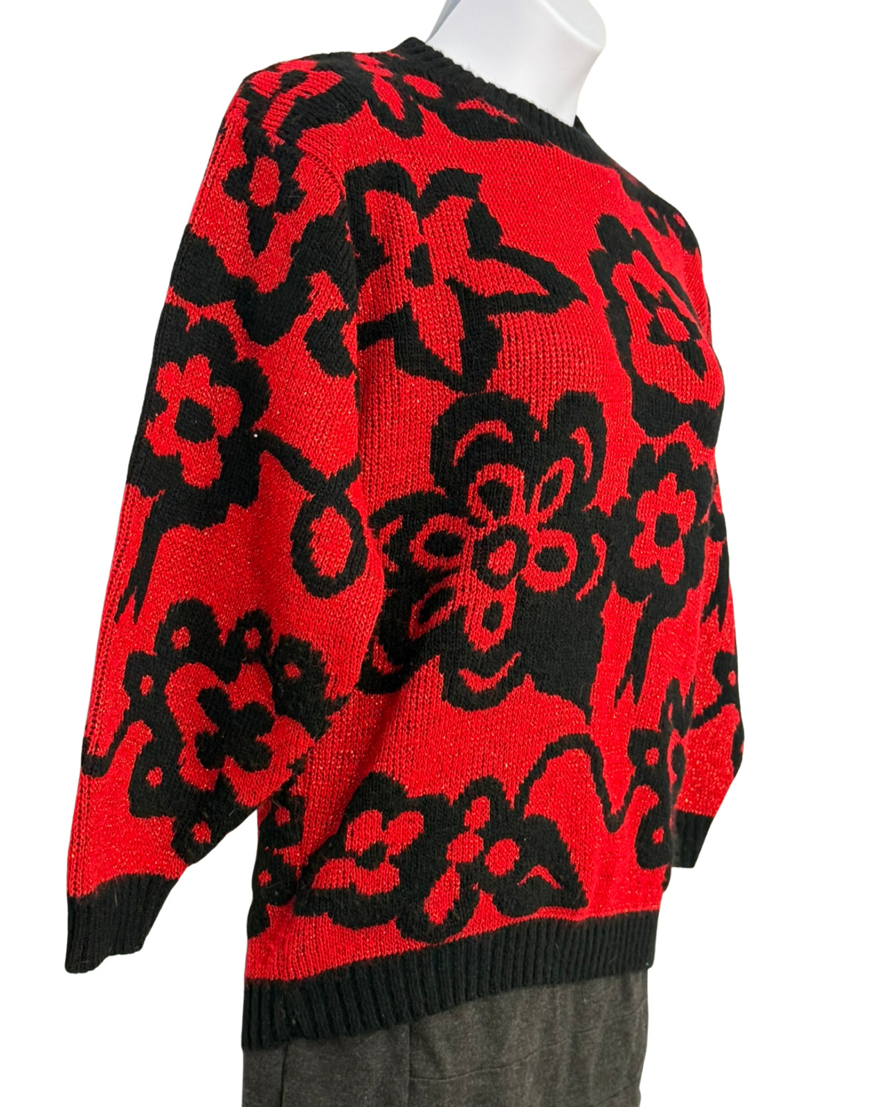 Vtg 80s Jolie Sz M-L Dropped Shoulder Sweater Acrylic-Lurex Knit Red & Black