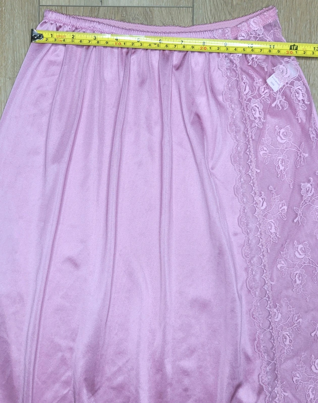 Vtg 70s/80s Kayser Half Slip Skirt Lace Side Panel & Hem Dusty Rose/ Mauve MED