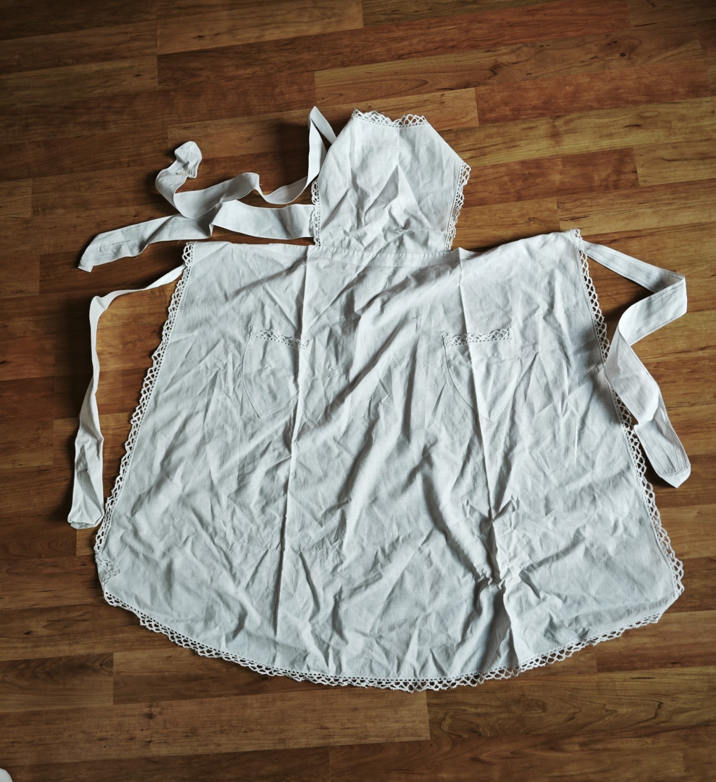 Vintage White Lace Apron