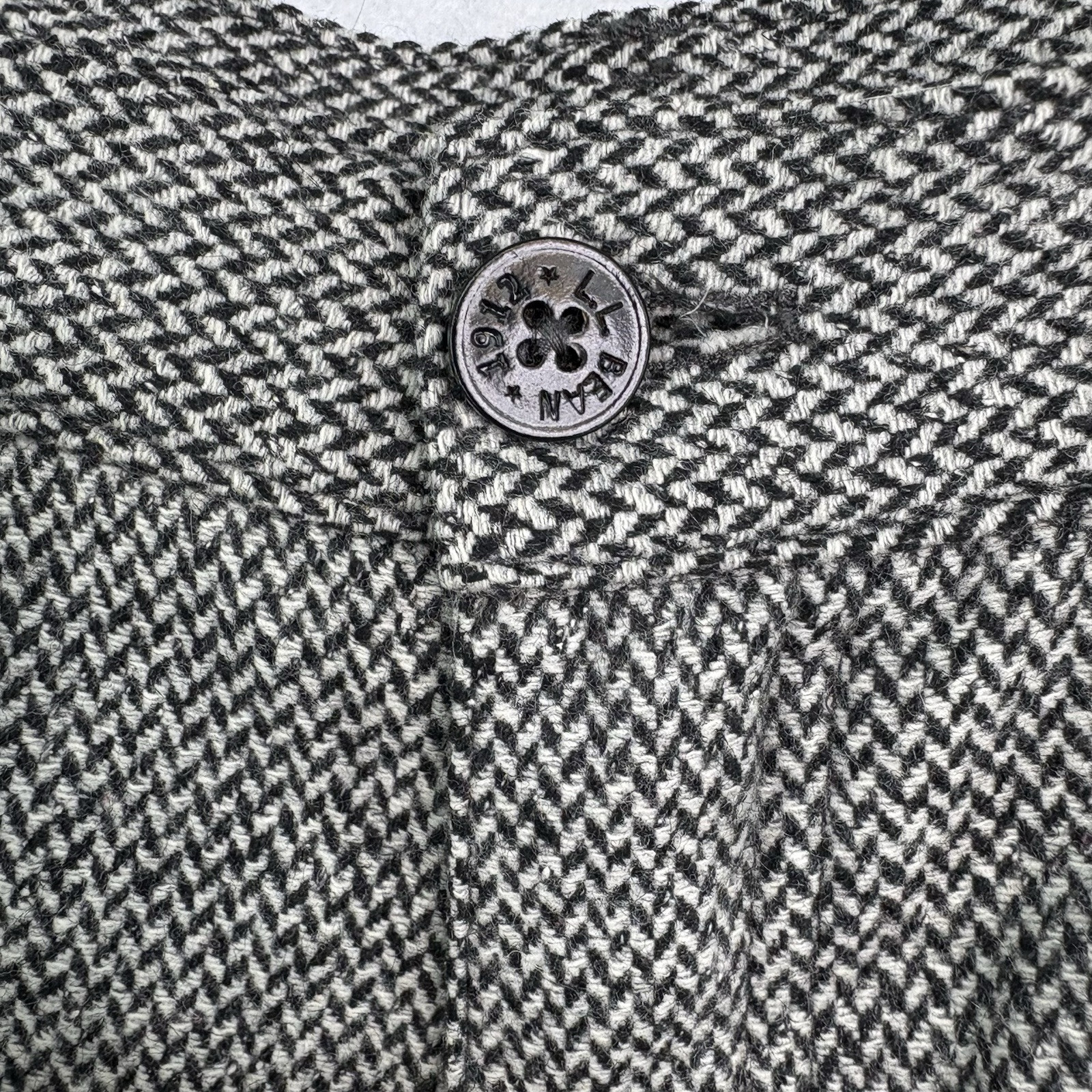 Vintage L.L. Bean Women’s Size 16 Gray Herringbone Virgin Wool Silk Trouser Pats
