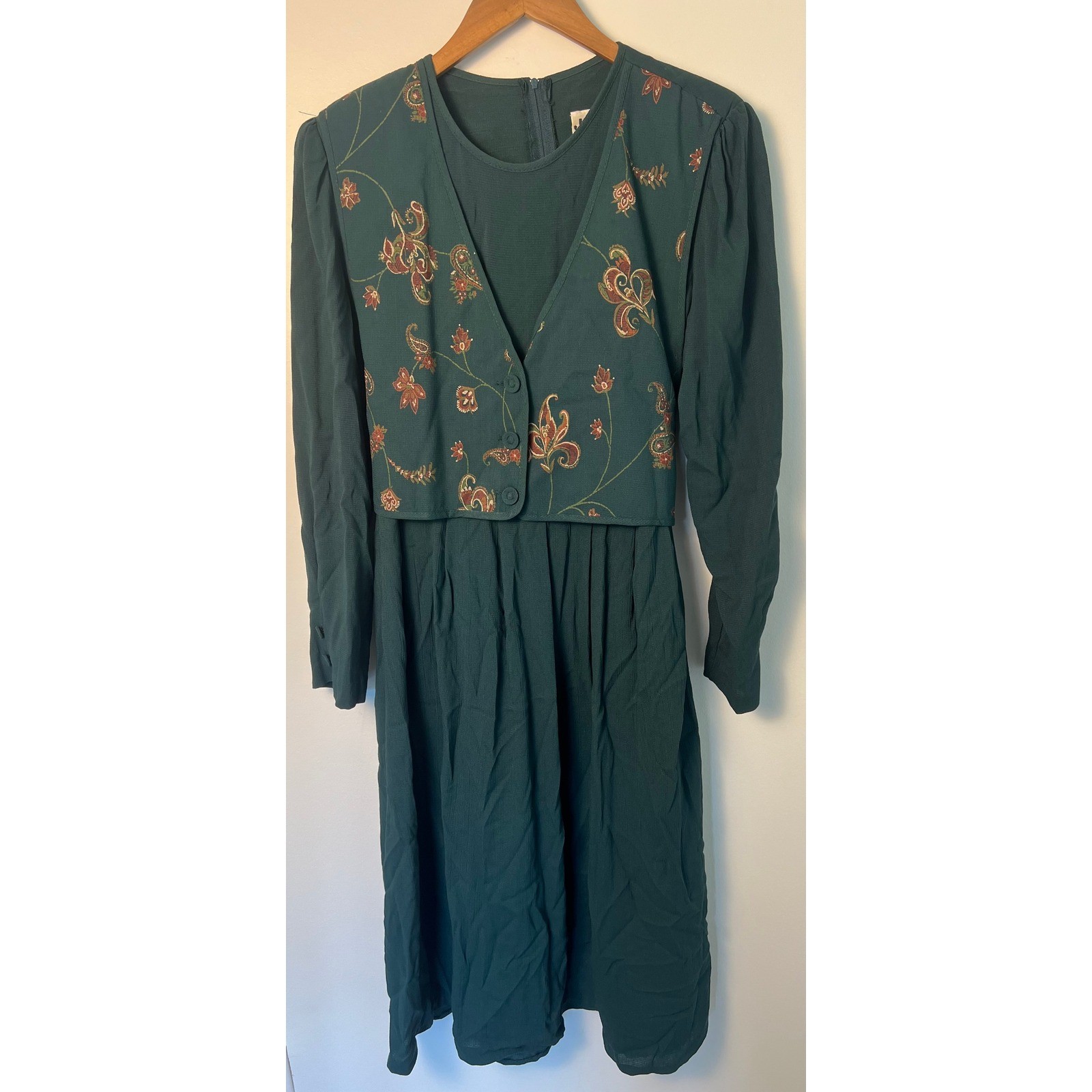 VTG JBS Ltd Midi M Dress Green Floral Paisley Faux Vest Long Sleeve Cottagecore
