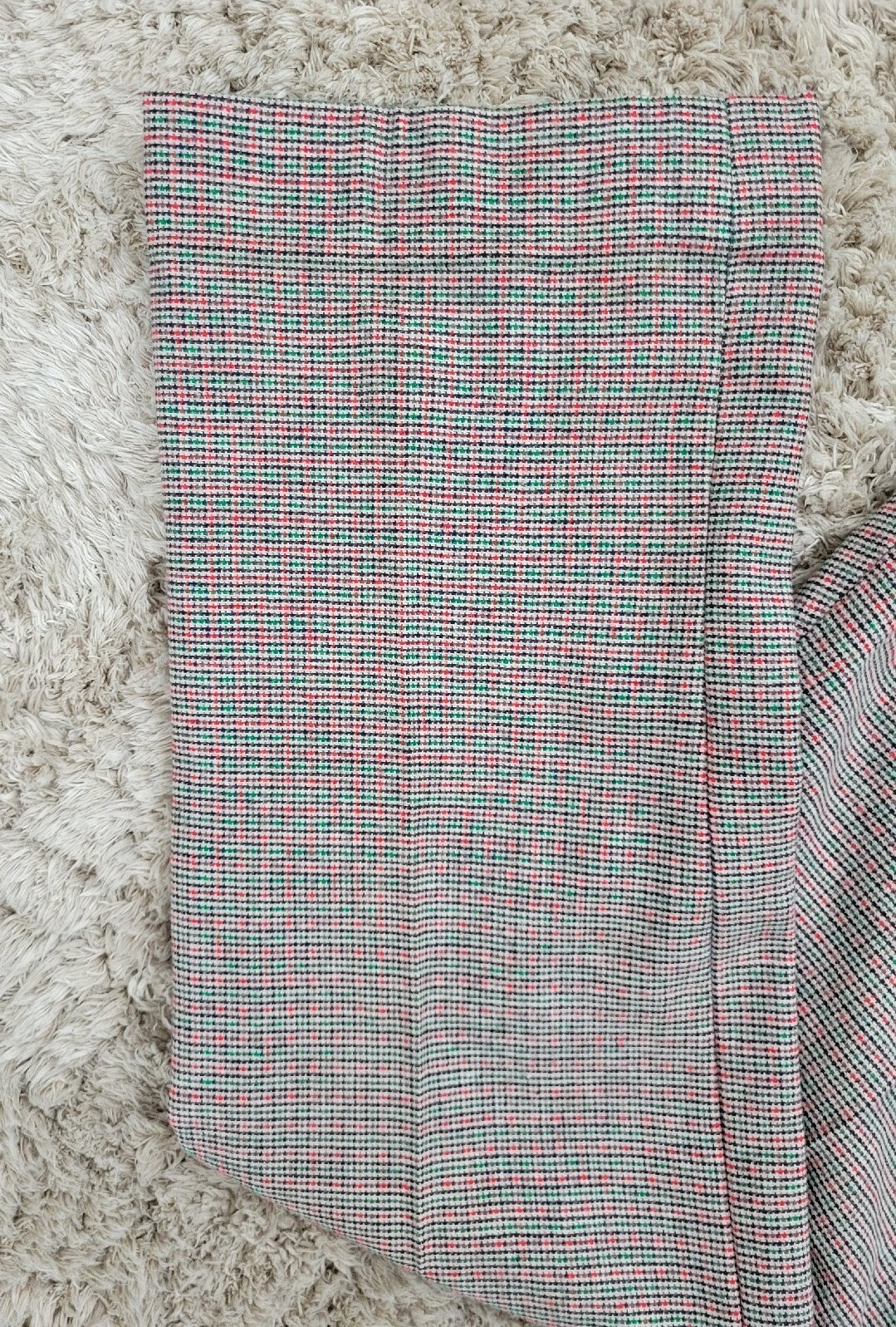 Vtg Saks Fifth Avenue Wool Trousers in Navy/Red/Green/Tan Houndstooth Size 11/12