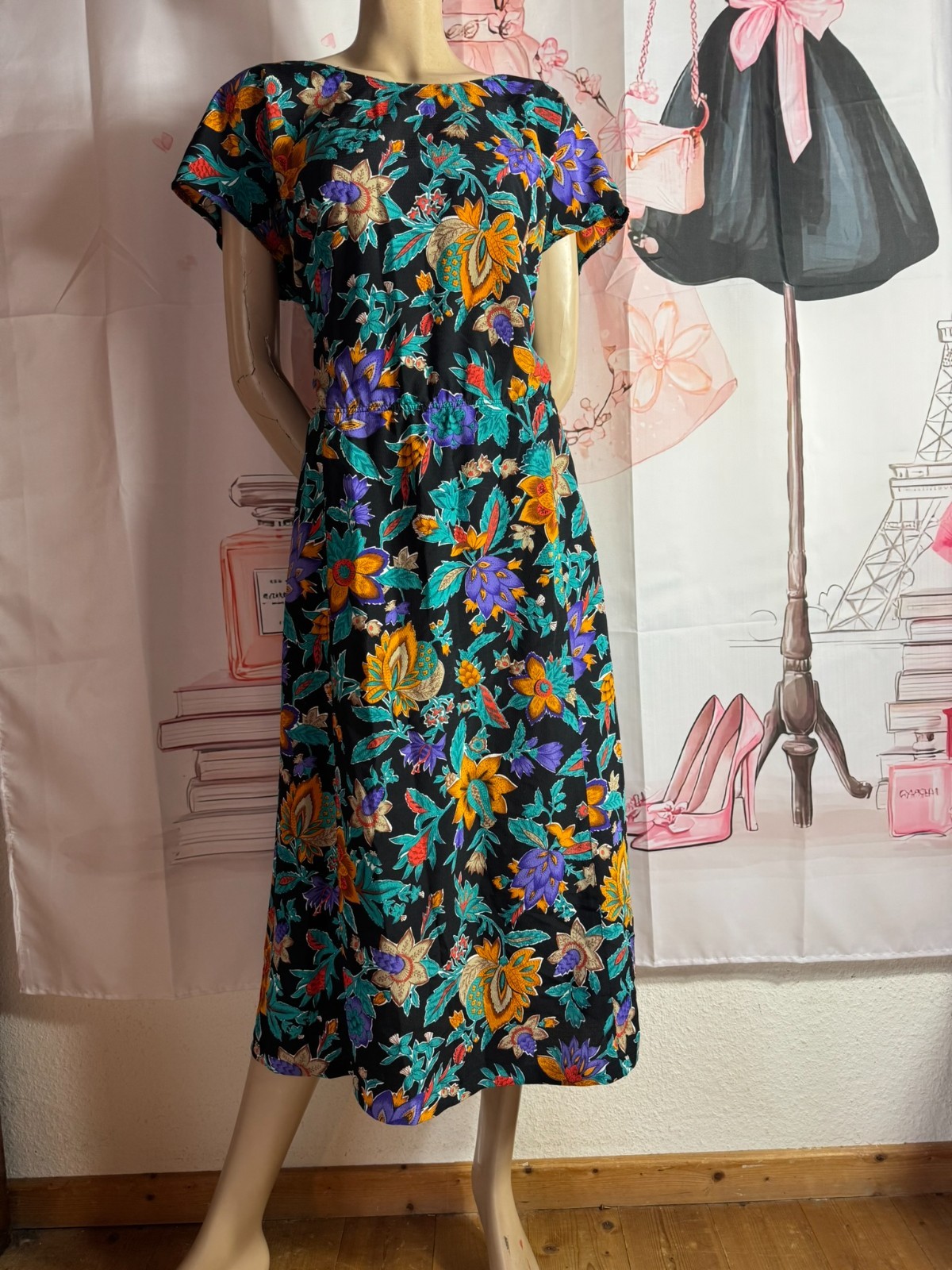 Vintage French Dress Crepe Made in France Floral Midi Dress Size 42 44