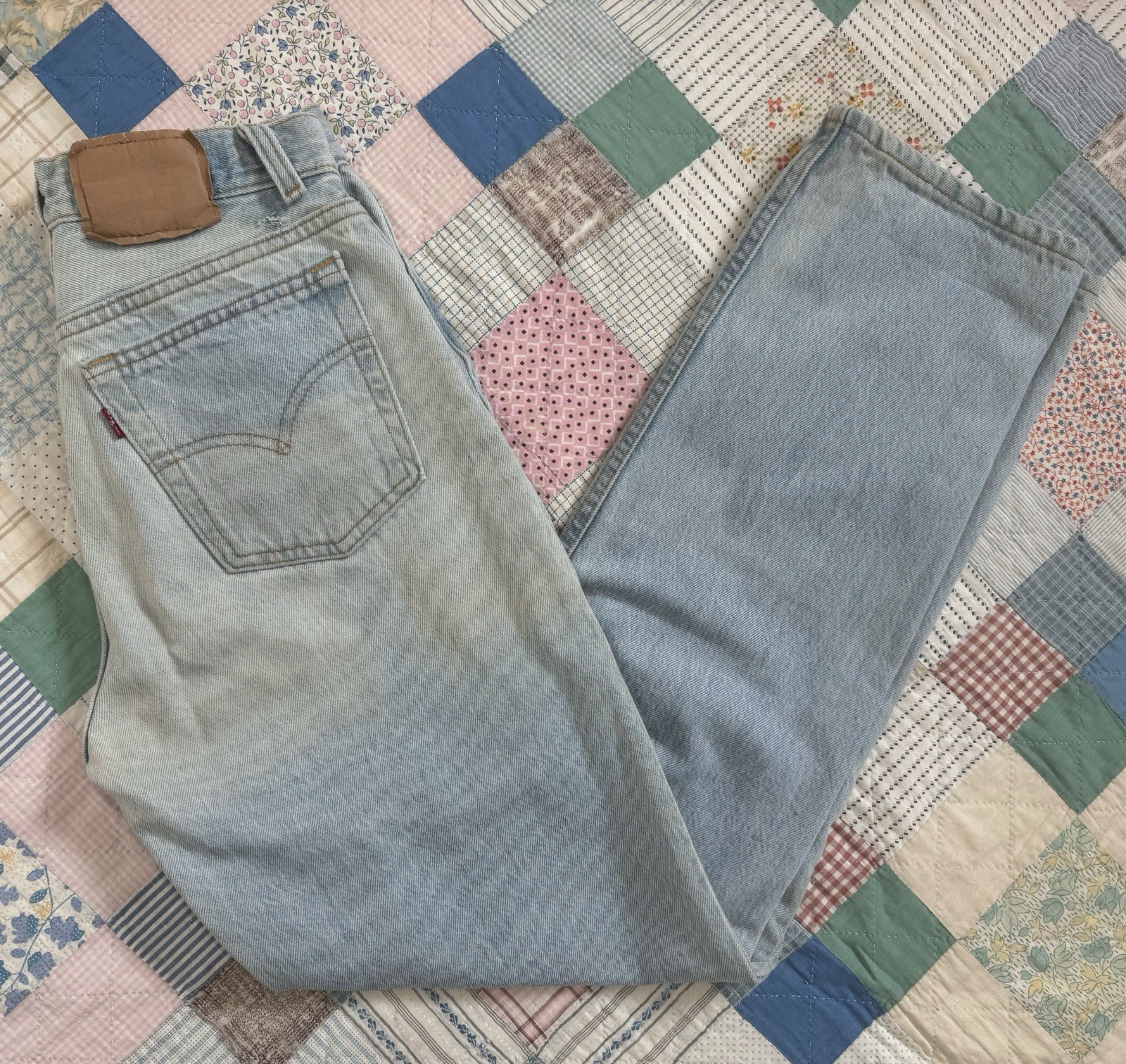 Vintage 1990s Levi’s 701 Student Light Wash Perfectly Faded Distressed 26 x 29
