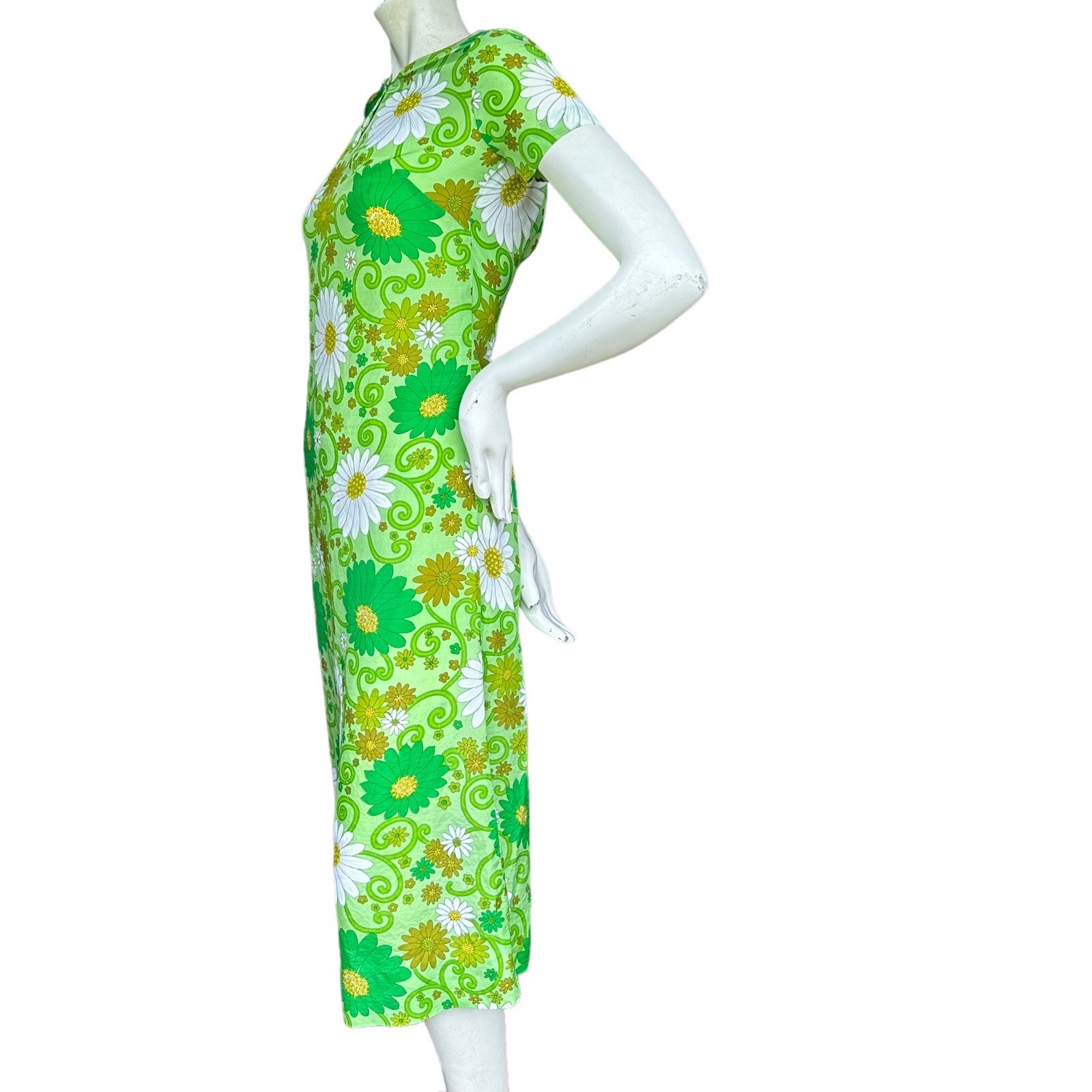 Vintage 60s 70s Handmade Floral Psychedelic Keyhole Neckline Midi Dress XS?