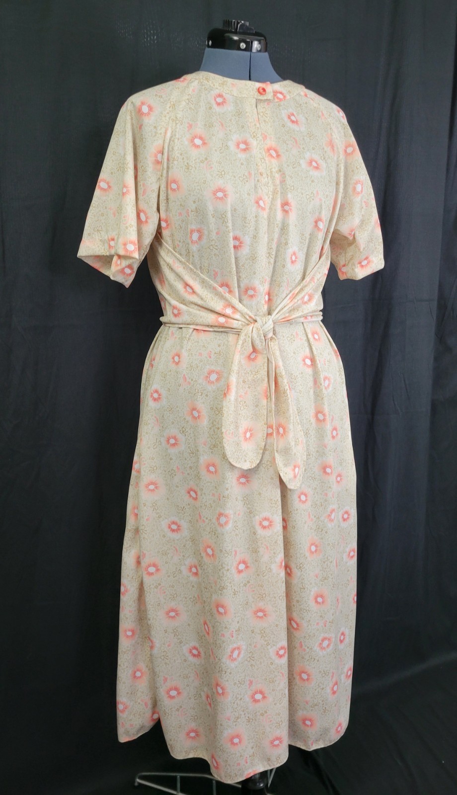 Vintage Cream/Gold/Coral Floral Dress w Wrap Around Overblouse Size XL?