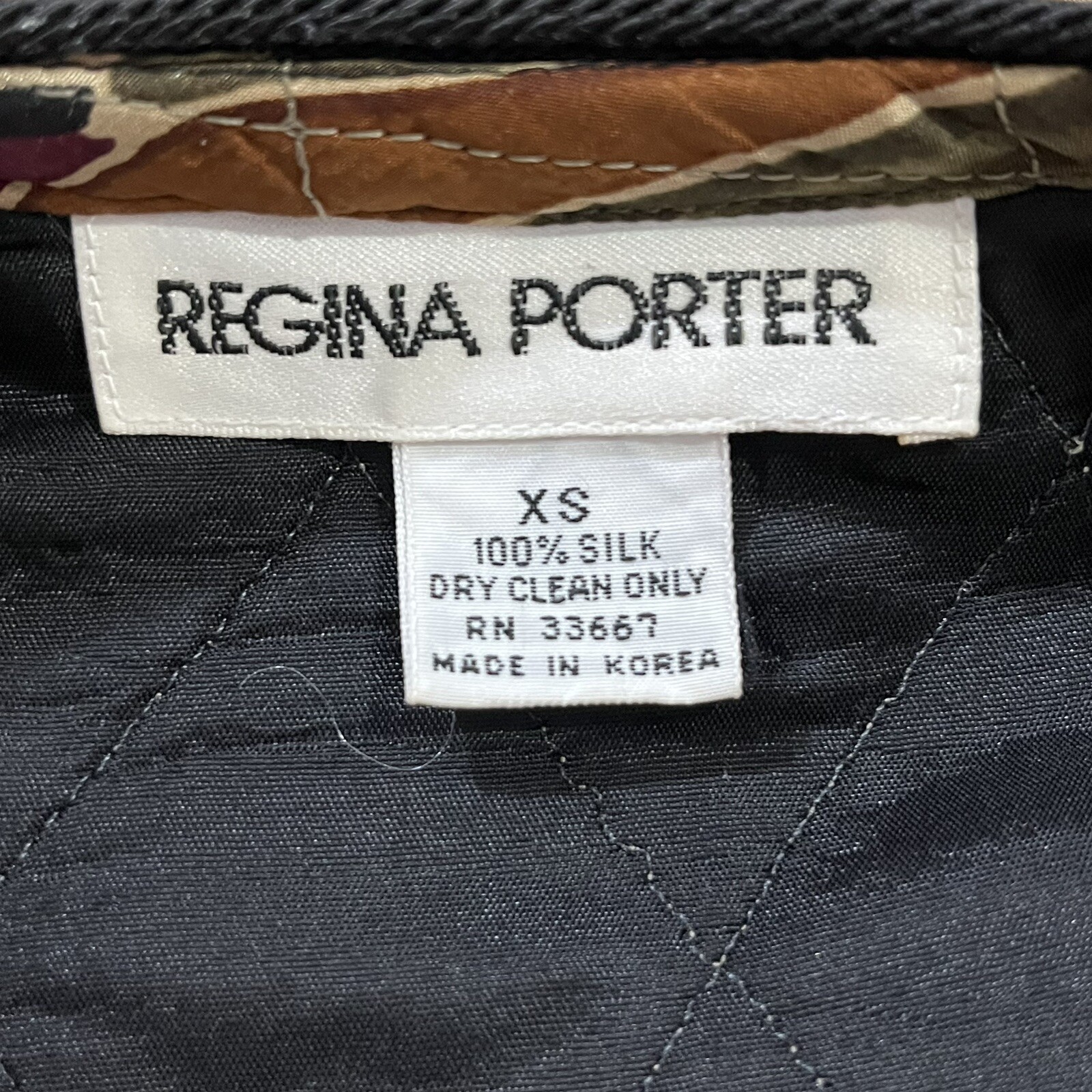 Vintage Regina Porter 100% Silk Jacket / XS / Abstract Design 80s 90s Boxy Style