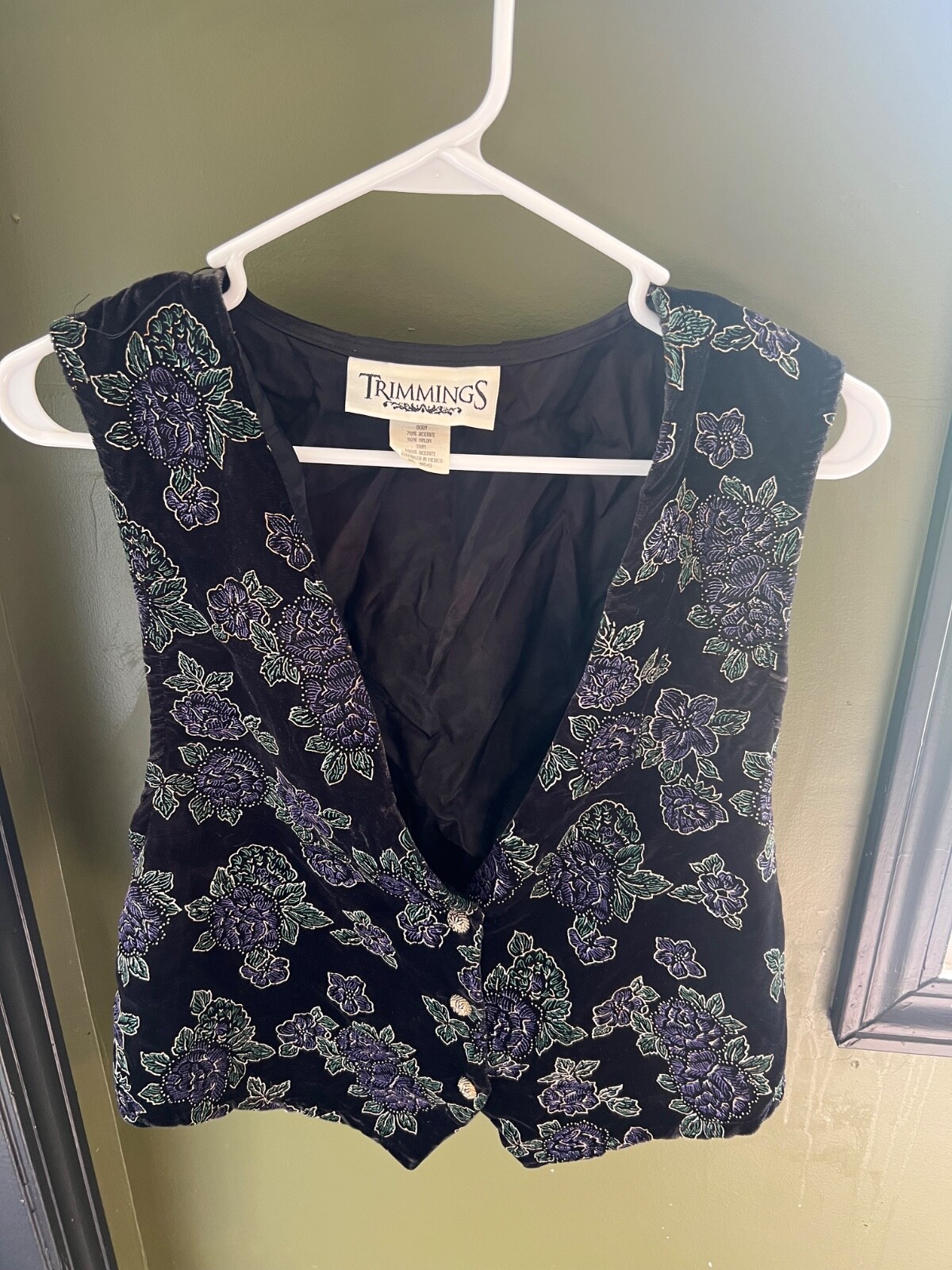 Vintage 80/90s Trimmings – Floral Black Velvet Vest Wimsigoth