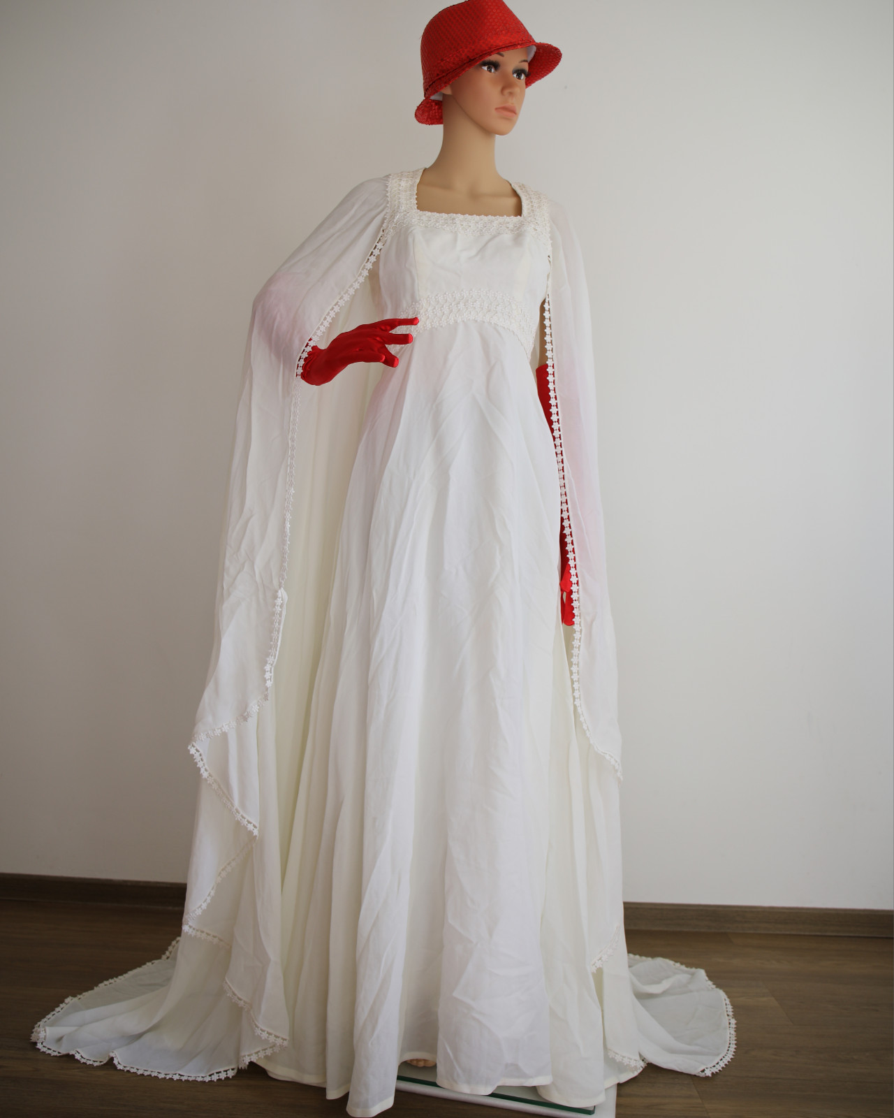 Rare Vintage Bridal Dress 1960’s Maggy Rouff Paris Couture Mod🌿Gown Cape
