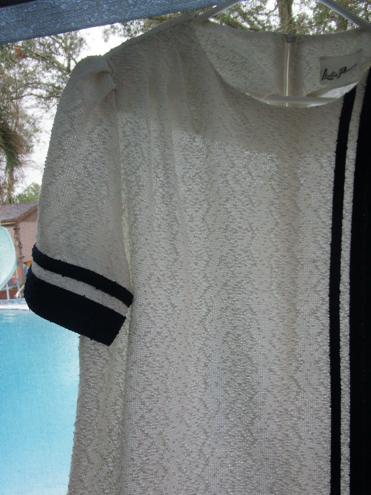 Vtg 70s Full Figure Volup Leslie Pomer Mod White Boucle Textured Secretary Dress