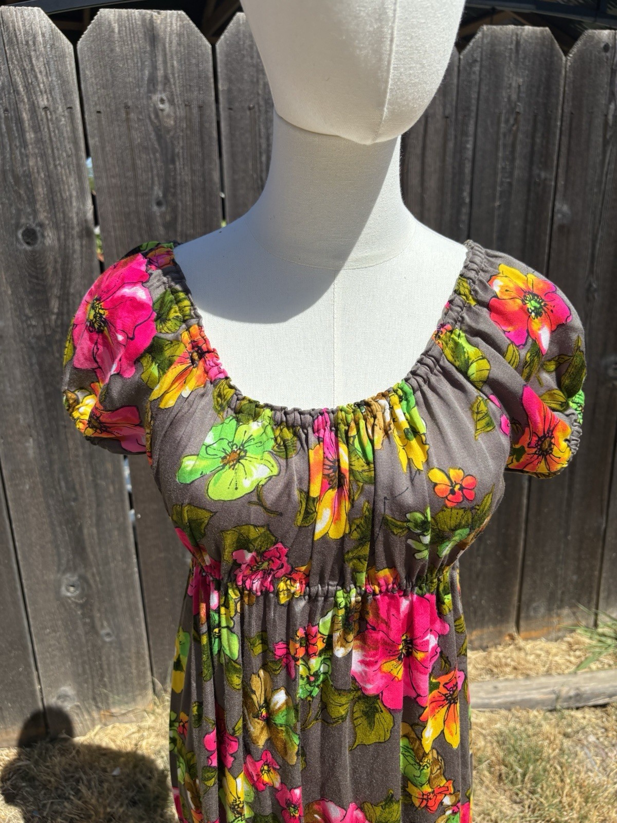 Vtg Lot Of 4 Hawaiian Dresses 60’s/70’s Barkcloth Cotton Volup Hilo Hattie