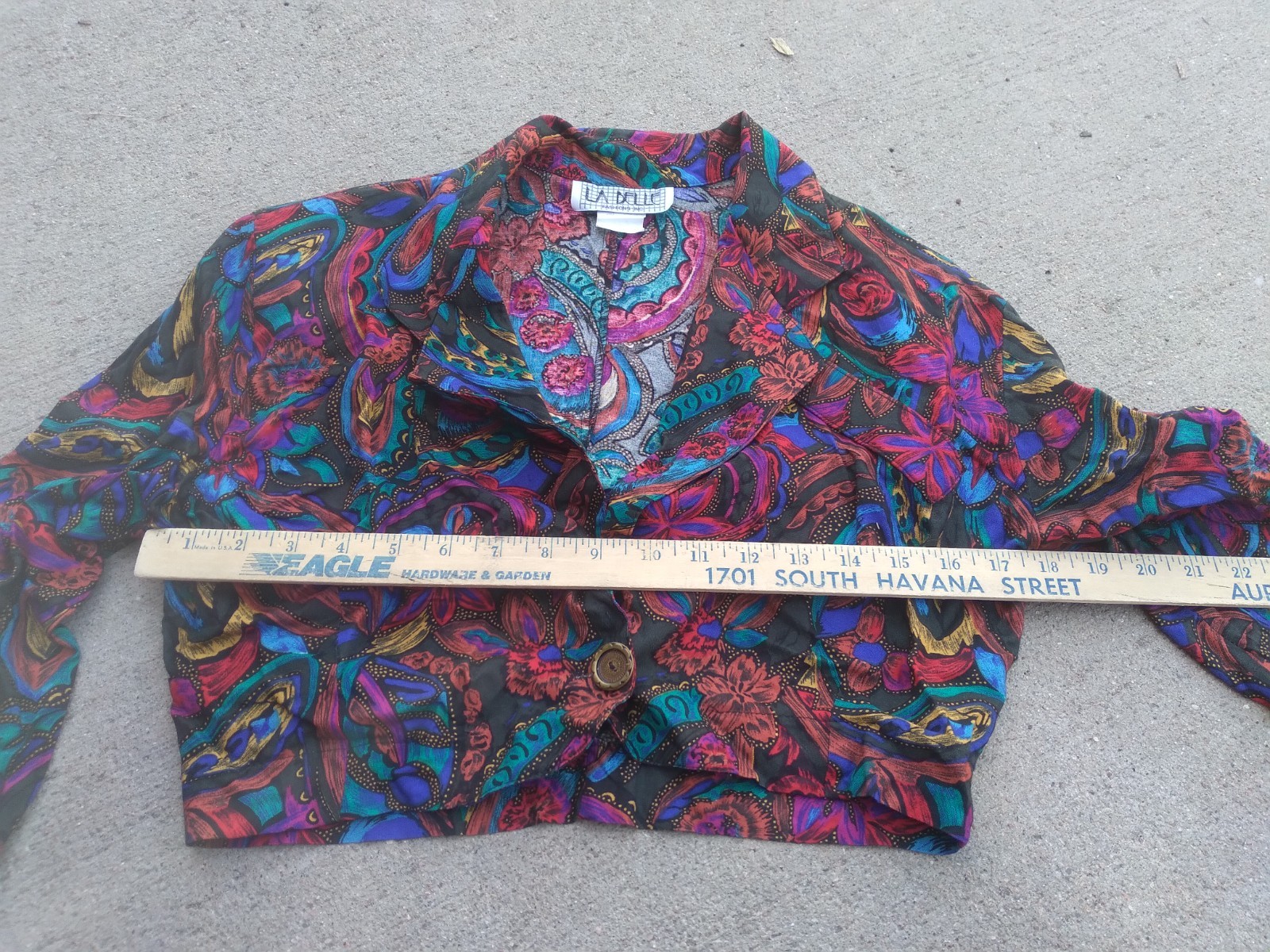 Vintage La Belle Fashions Top Women’s Small Crop Top Long Sleeve 90s Style