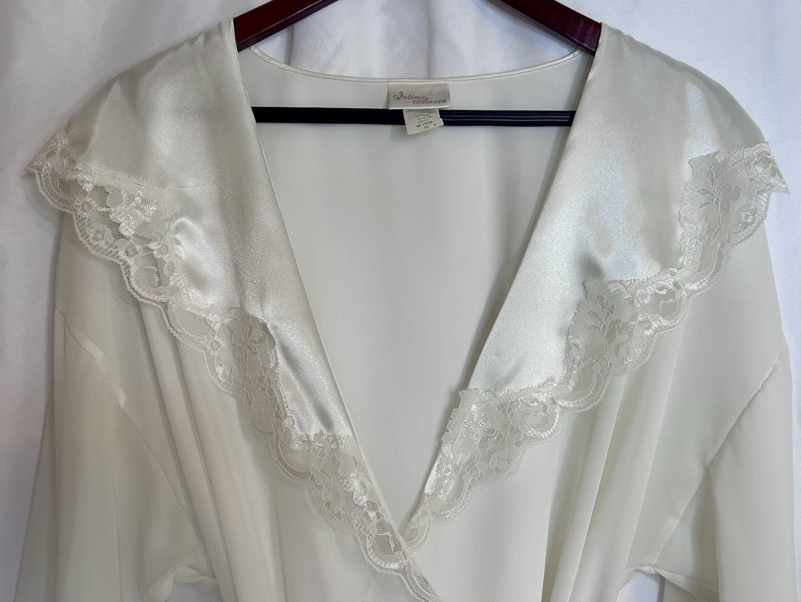 Intimo Amore Collection Vintage Sears Lace Trim Robe Size Large New With Tag