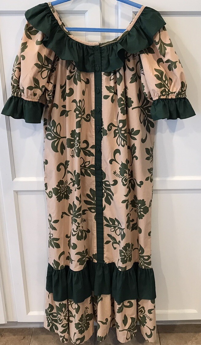 Vintage Lucky You Hawaii Pink Beige & Green Ruffle Hem Puff Sleeve Maxi Dress 2X