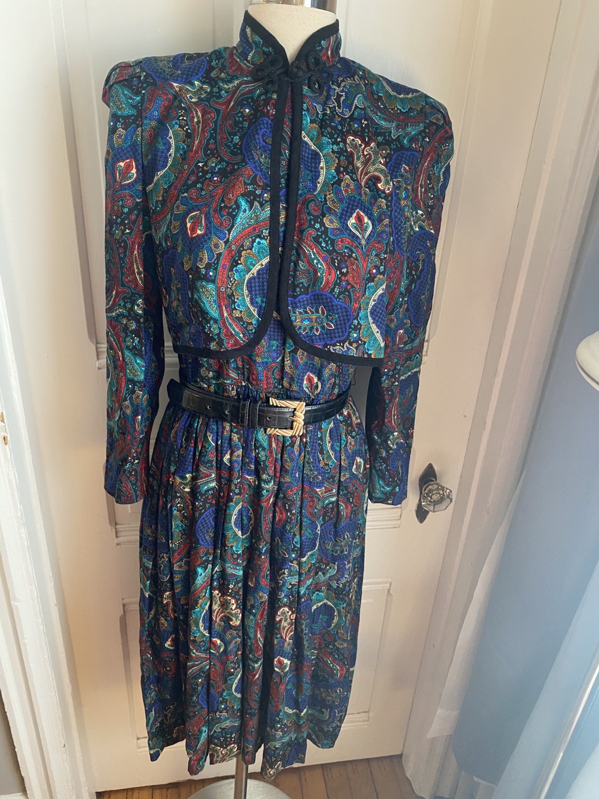 LESLIE FAY PETITE COLLECTION VINTAGE MULTICOLOR DRESS, ATTACHED JACKET-SIZE10P!