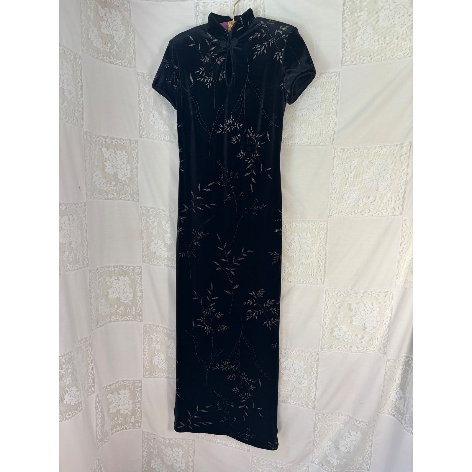VTG Black Velvet Metallic Threaded Floral Maxi Cheongsam Dress Size S-M