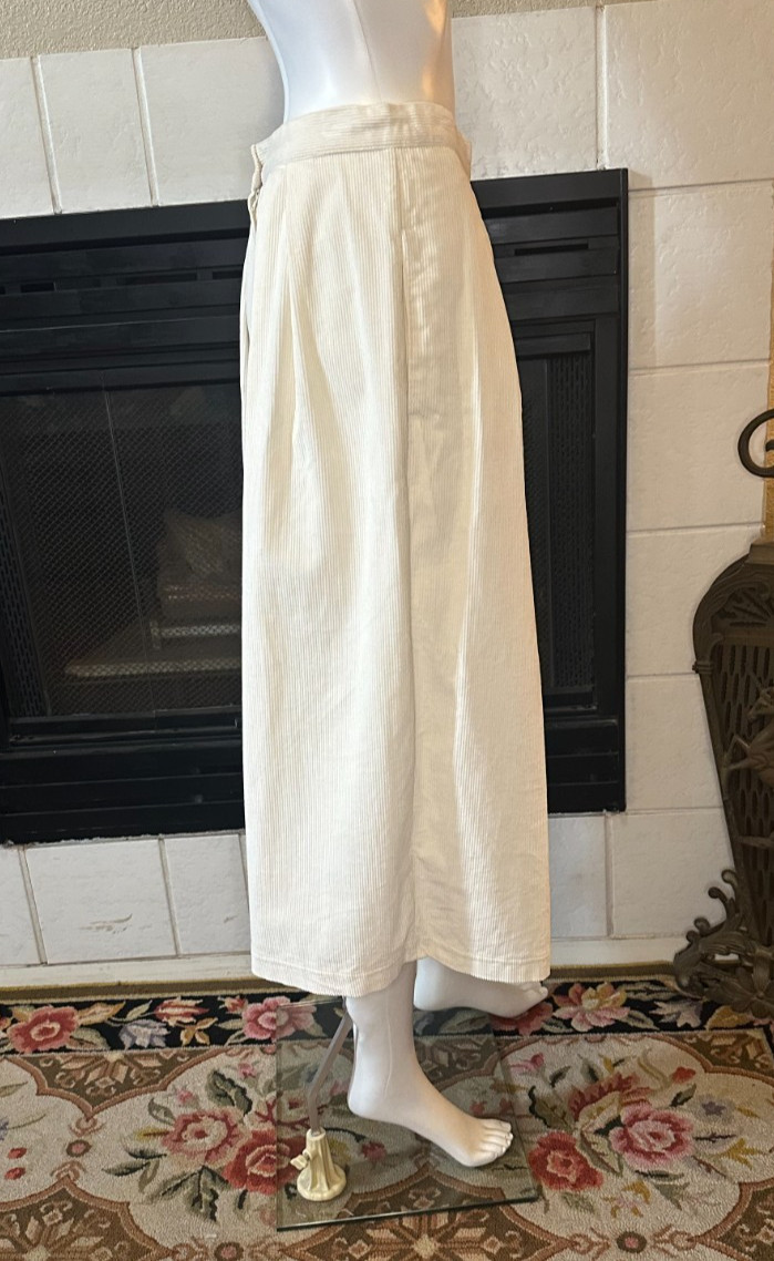 Vintage Calvin Klein Ivory Corduroy Straight Below Knee Skirt snap Slit