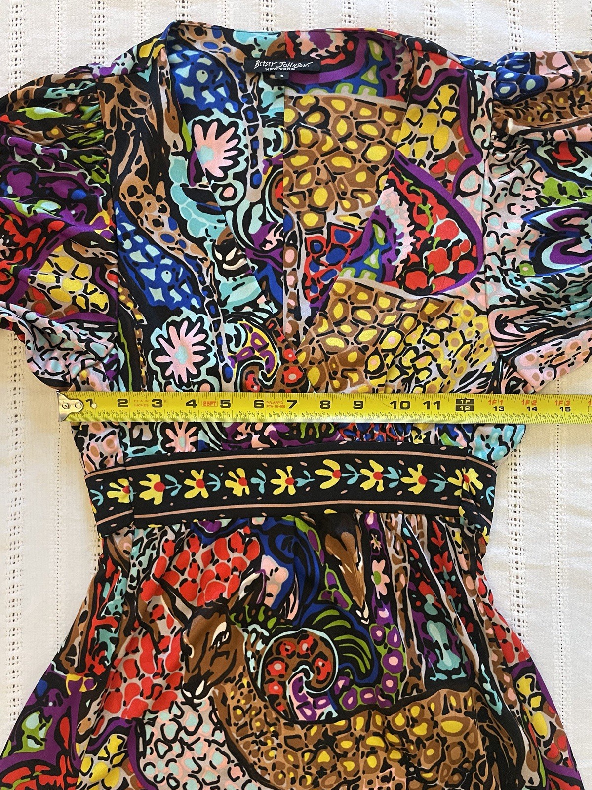 Betsey Johnson Colorful Bambi Short Dress. Size 6. Bell Sleeve. Y2K. Art To Wear