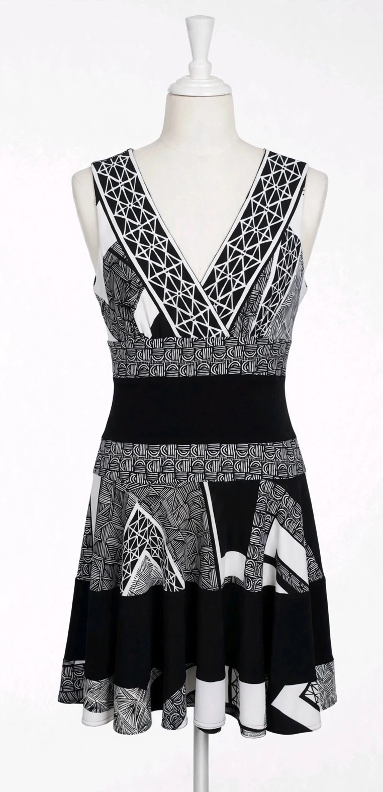 Joseph Ribkoff Vintage Black White Geometric Fit And Flare Dress Deep V-Neck 12