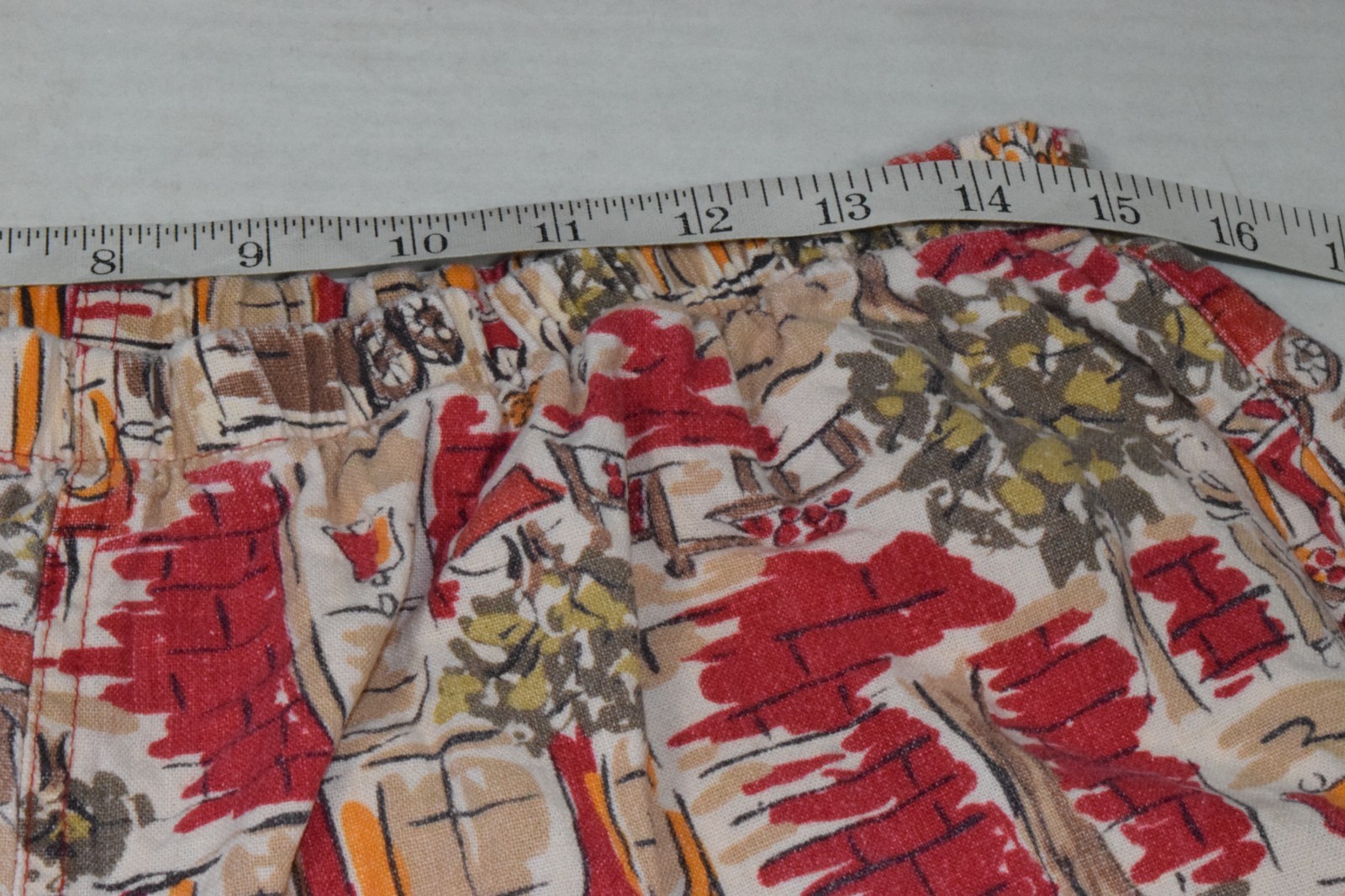 Vintage Womens Cropped Pull On Pant Size L 90s Terracotta Red French Villa Print