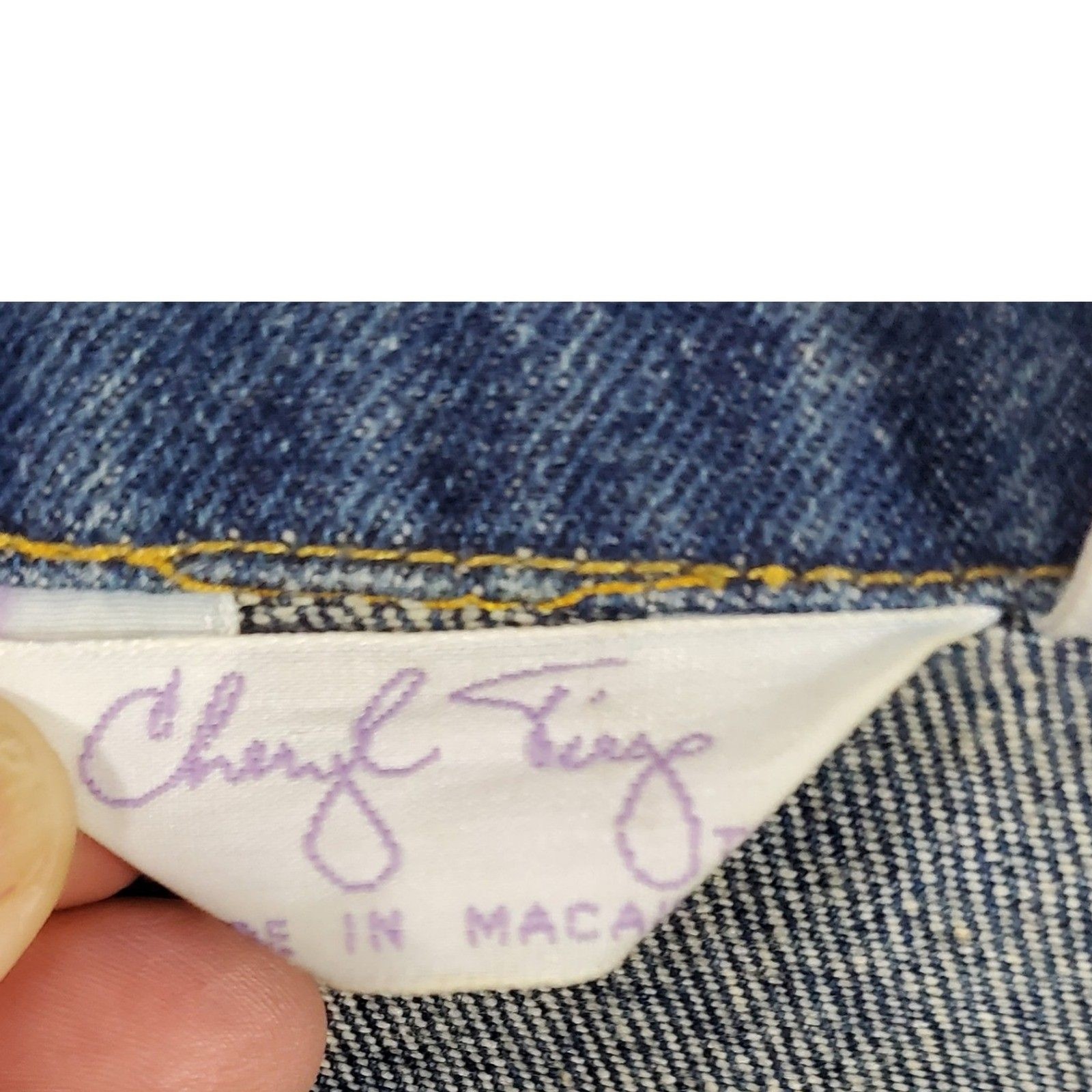 Vintage Cheryl Tiegs Denim Jacket Button Front Blue Cotton Large Oversized