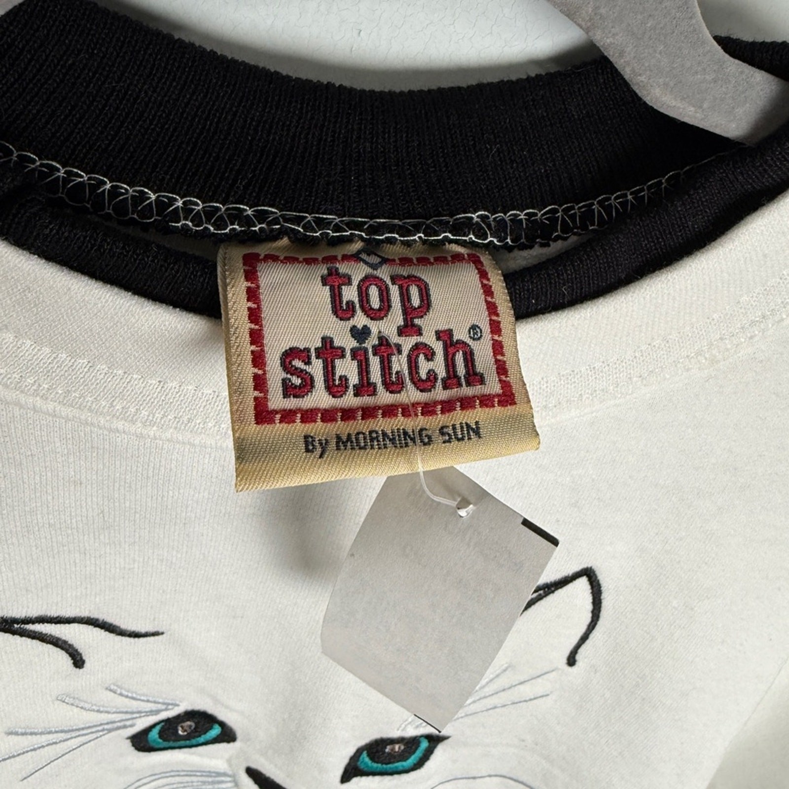Vintage 80’s 90’s Top Stitch Embroidered Cat Kawaii Girlhood Grandmacore