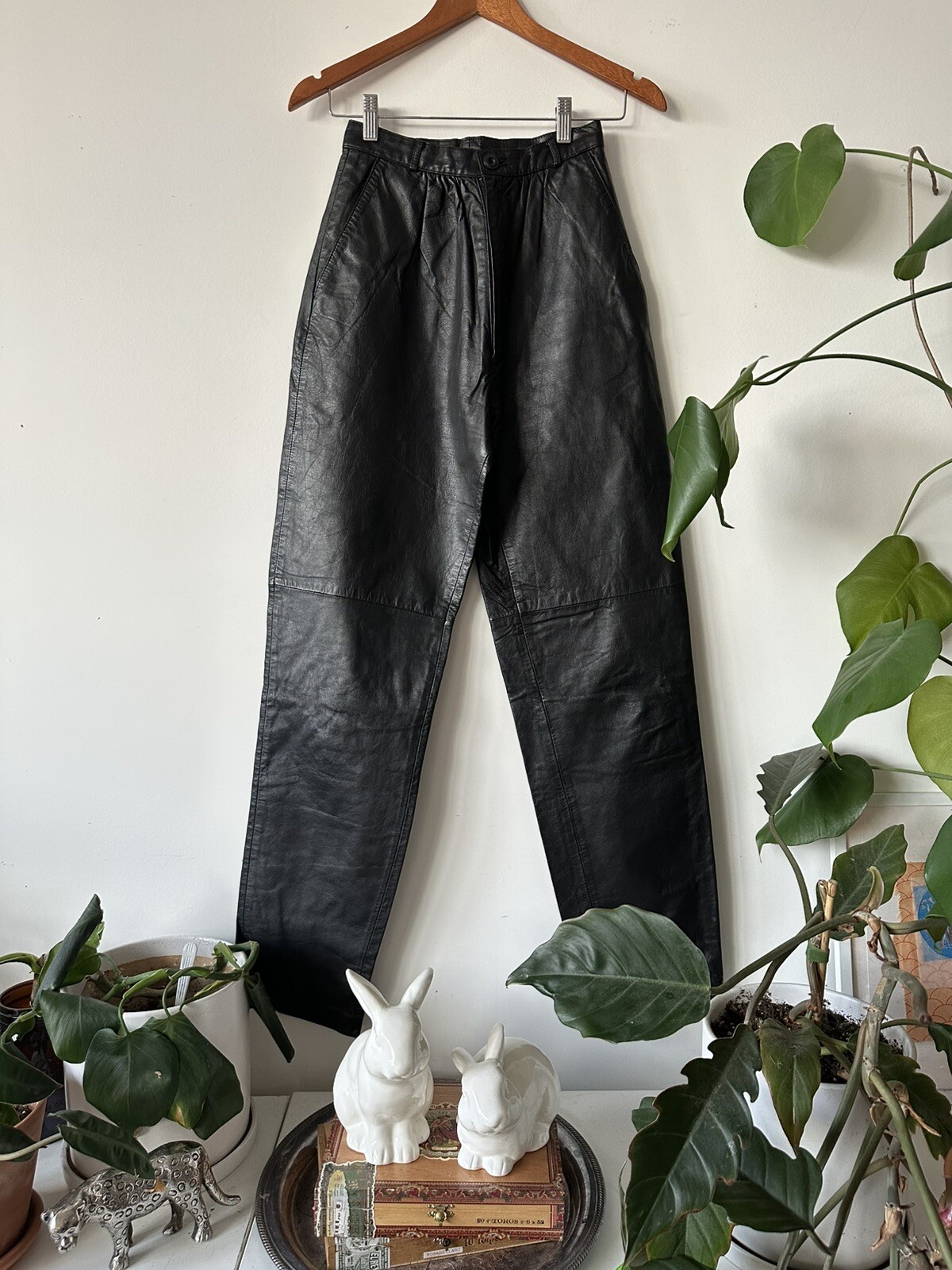 Vintage Avanti Black Leather Pants High Waist Tapered Leg 1980s 23 1/2” Waist