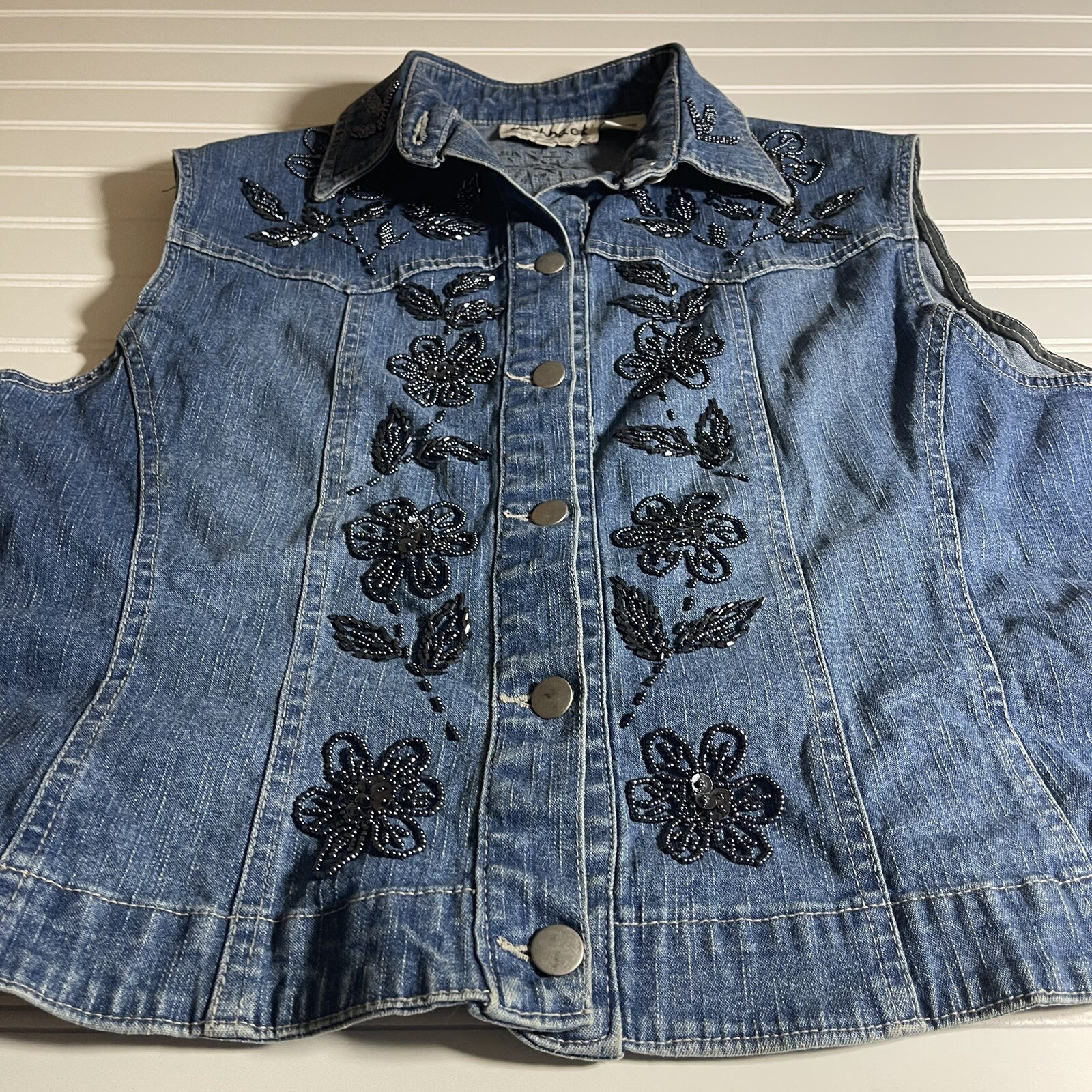 Flashback Vintage 1990’s Womens Beaded Floral Denim Jean Vest – Petite Medium