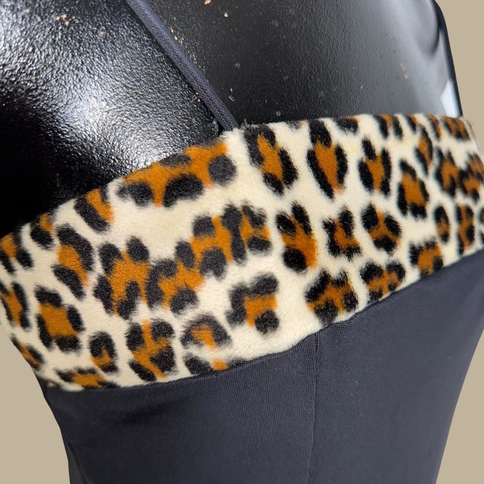 Rave city vintage black camisole with leopard print trim