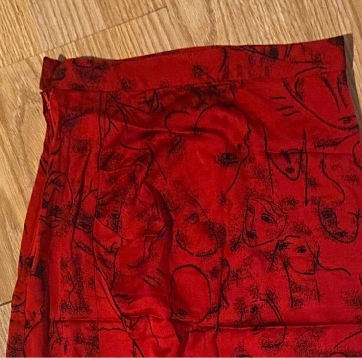 RARE Vintage Nicole Miller Limited Edition Skirt Faces Print