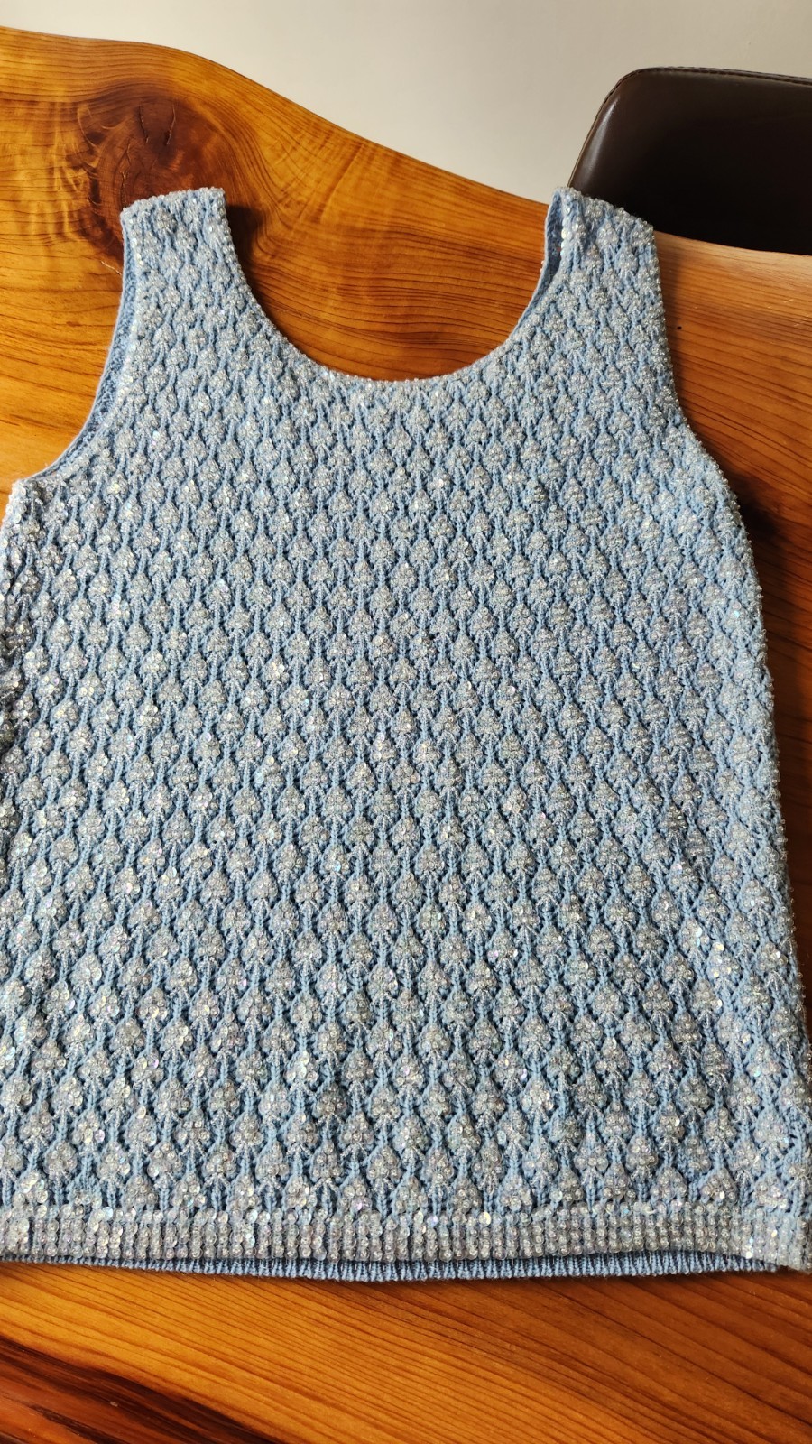 1960’s Beaded Sweater Tank Made In The British Crown of Hong Kong Size Small VTG