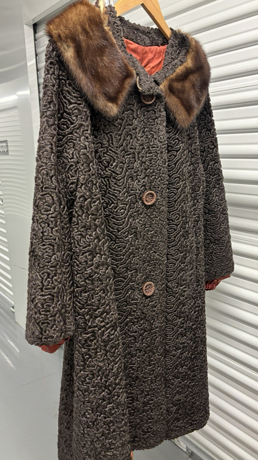 Astrakin Sportowne 50-60’s Brown Curly Persian Lamb Coat Mink Collar France LG