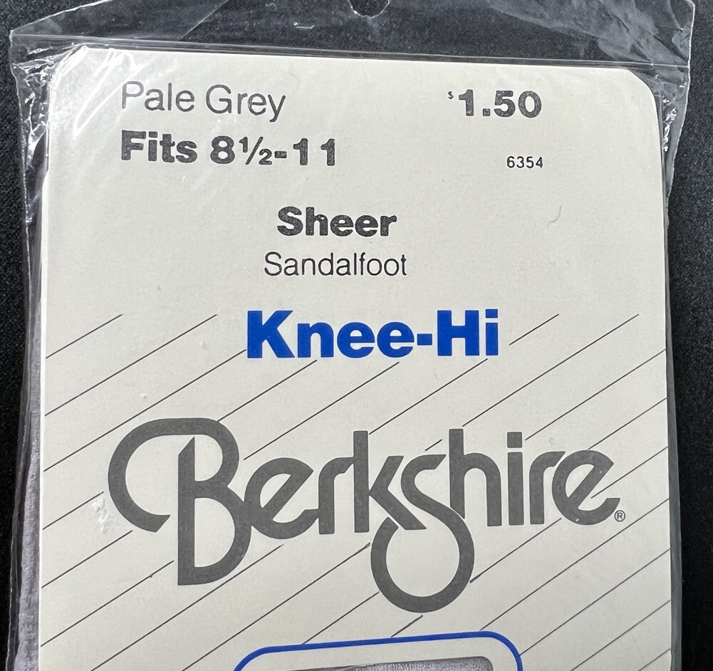 Vtg Berkshire Pale Gray Knee-Hi Sheer Stockings Sandalfoot 1985 Womens Sz 8.5-11