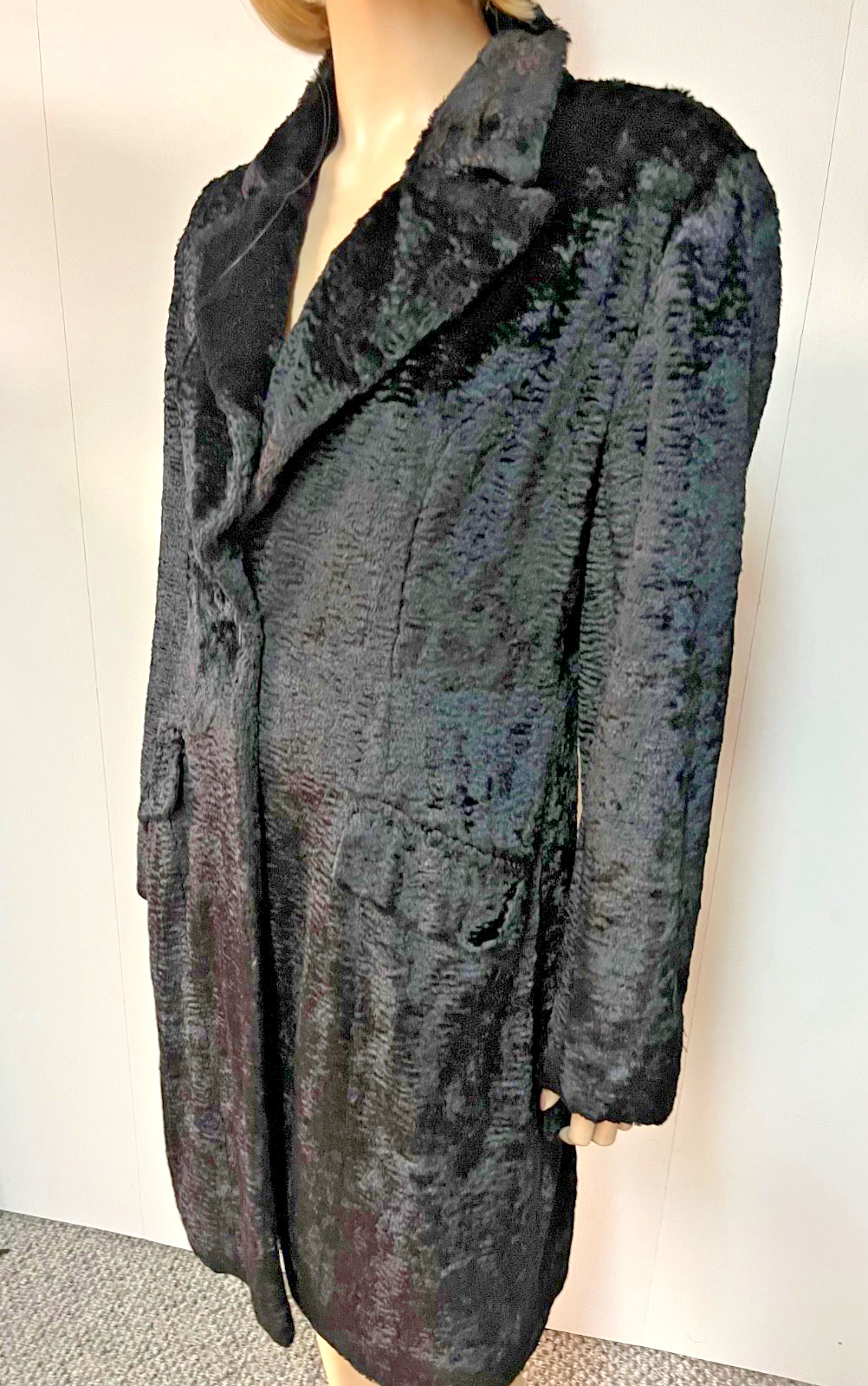 Vintage J Peterman Tour de Force Persian Lamb Velvet Jacket Size 12 Bust 40