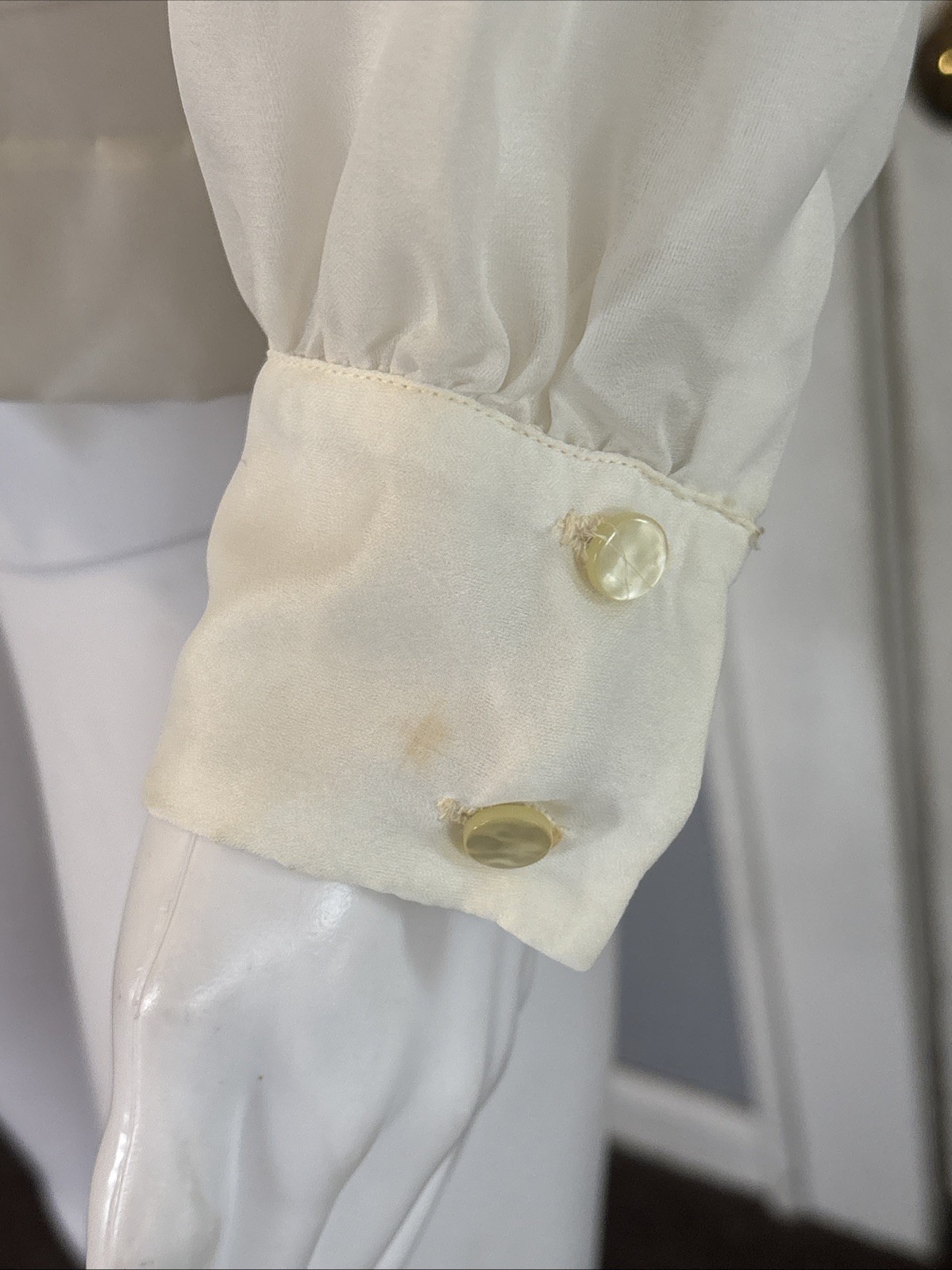 VTG 70s Women’s White Cropped Ruffle Shirt ALADDIN 36/16 Longsleeve Button Sheer