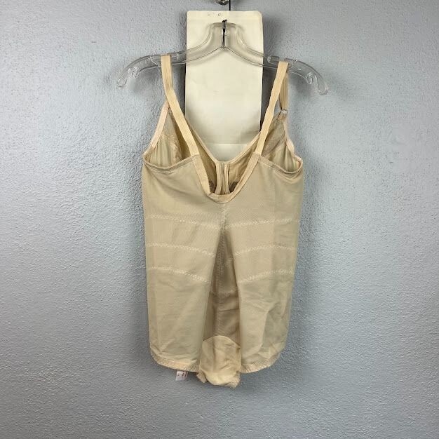 Vintage Young Smoothie Women’s Beige Diet Skinny Waist Briefer Shape Wear 38D