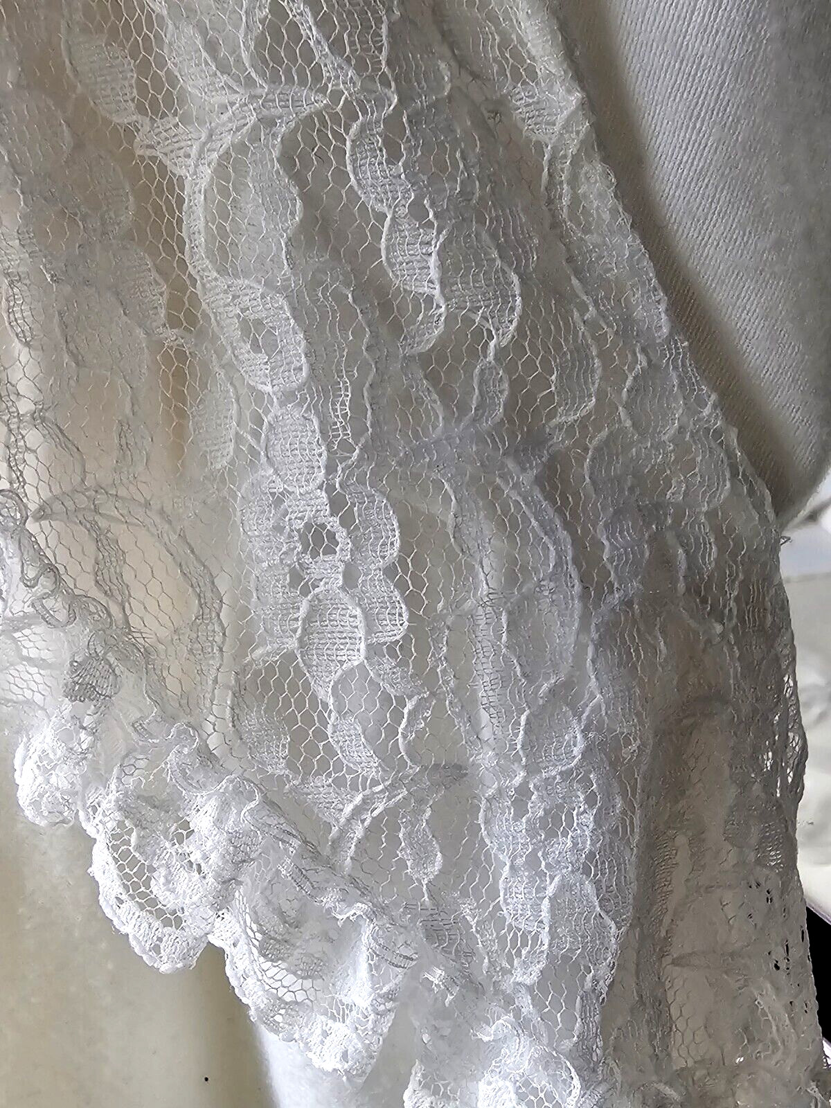 Vintage Gilligan O’Malley White Long Nightgown Soft Brushed Lace V-Neck L 16-18