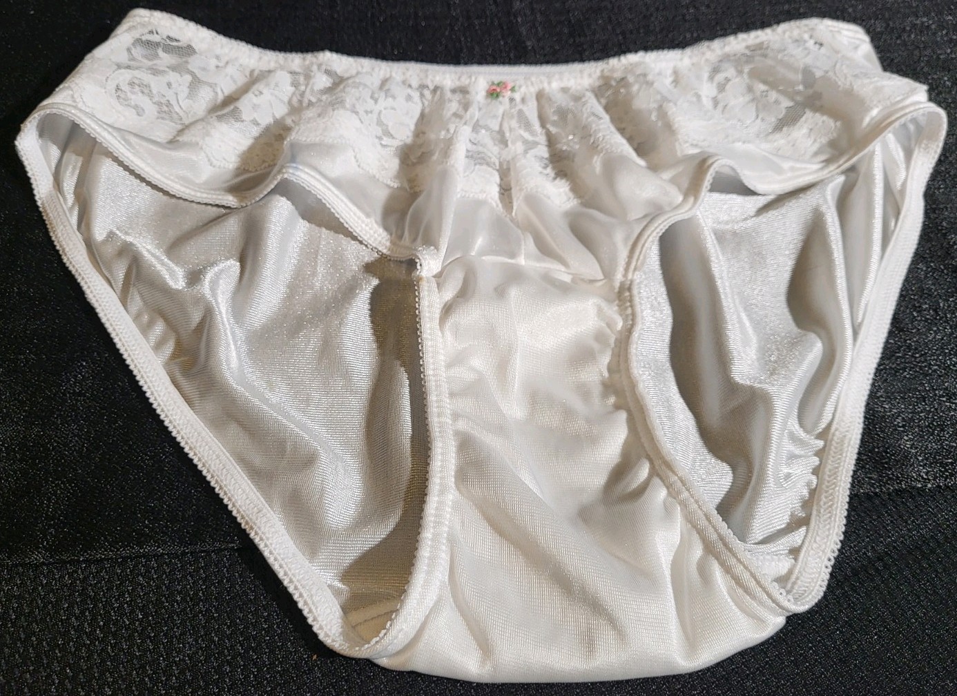 Vtg 80s White Satin Nylon NOS Sheer Lace Pink Rosebud Bridal Romantic Feminine